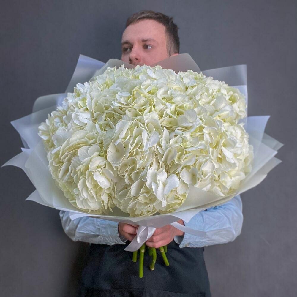 

Букет цветов Wow Flora 9 гортензий 40см х 50см белый, 9 гортензий