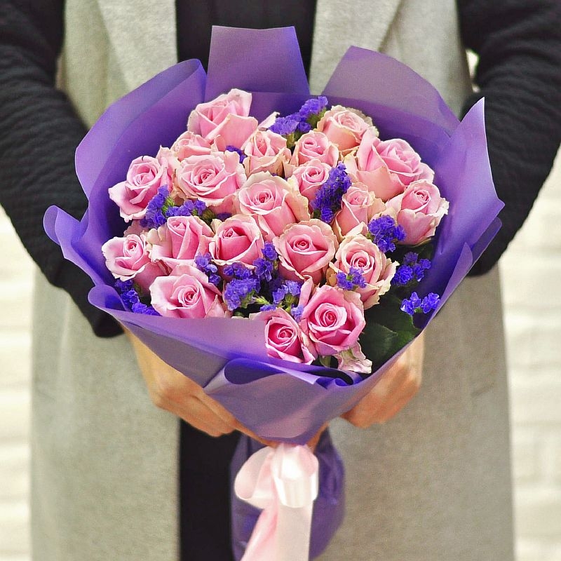 

Букет из розовых роз и статицы Sfloristic "Амира" 21 шт 40 см, Амира