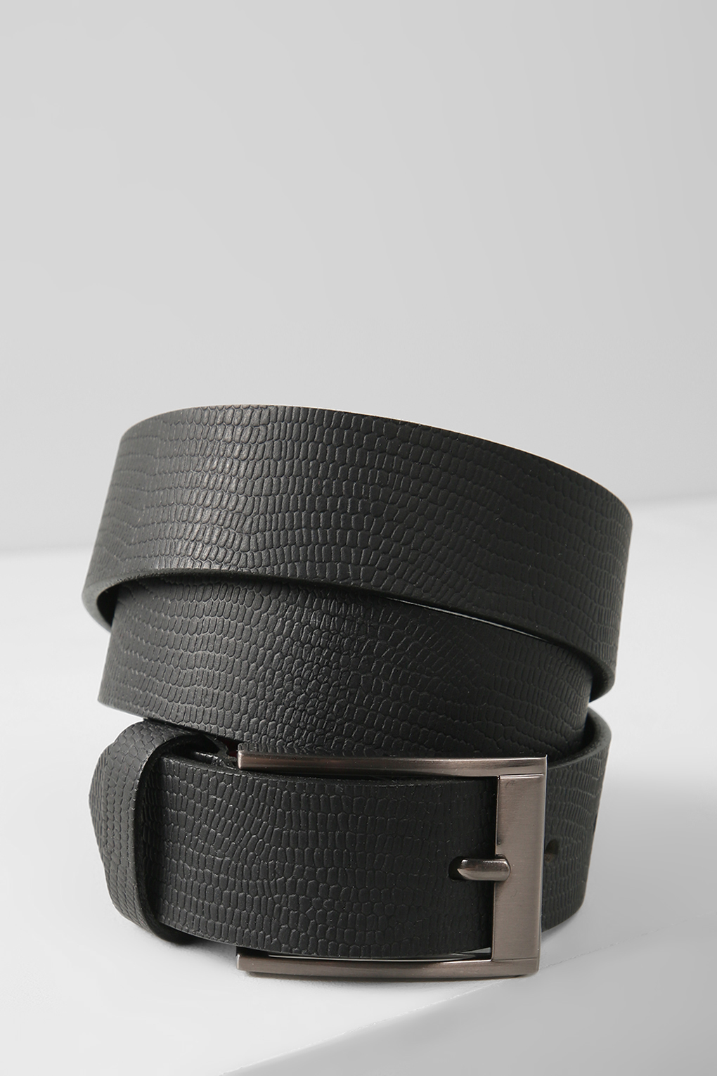 

Ремень мужской Pierre Cardin 1070364 черный, 100 см, 1070364