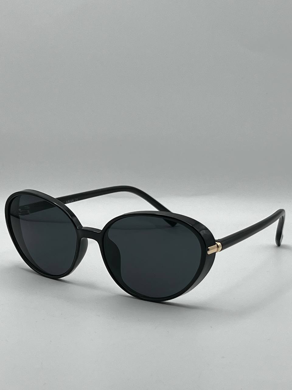 Солнцезащитные очки женские SunGold Кошка-6 черные