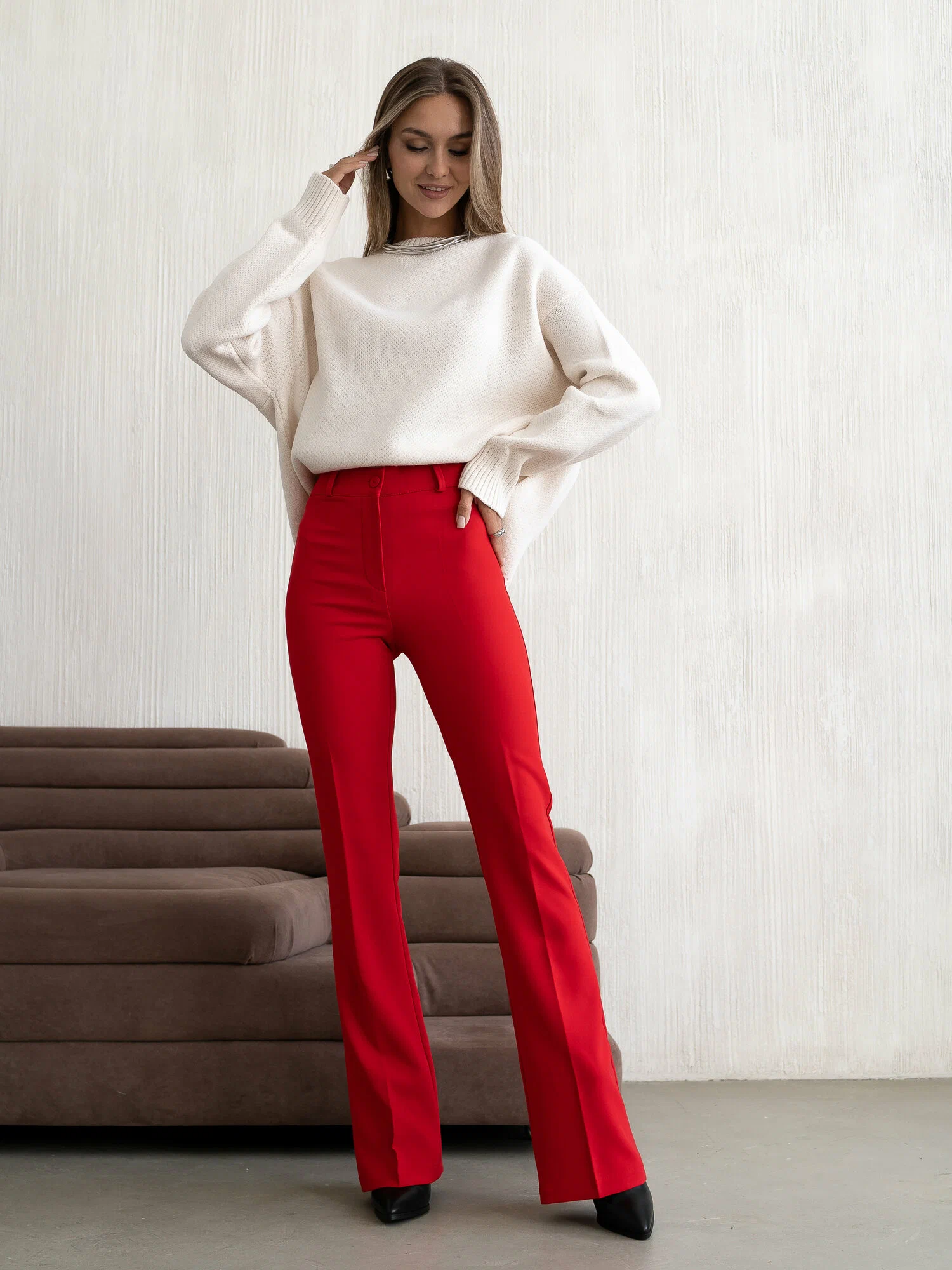 

Брюки женские Bold Babe KL-15-50 красные 40 RU, Красный, Клеш