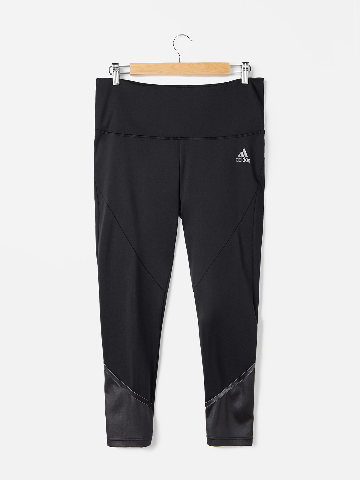 Тайтсы женские спортивные Adidas Black, GD4915, размер XL