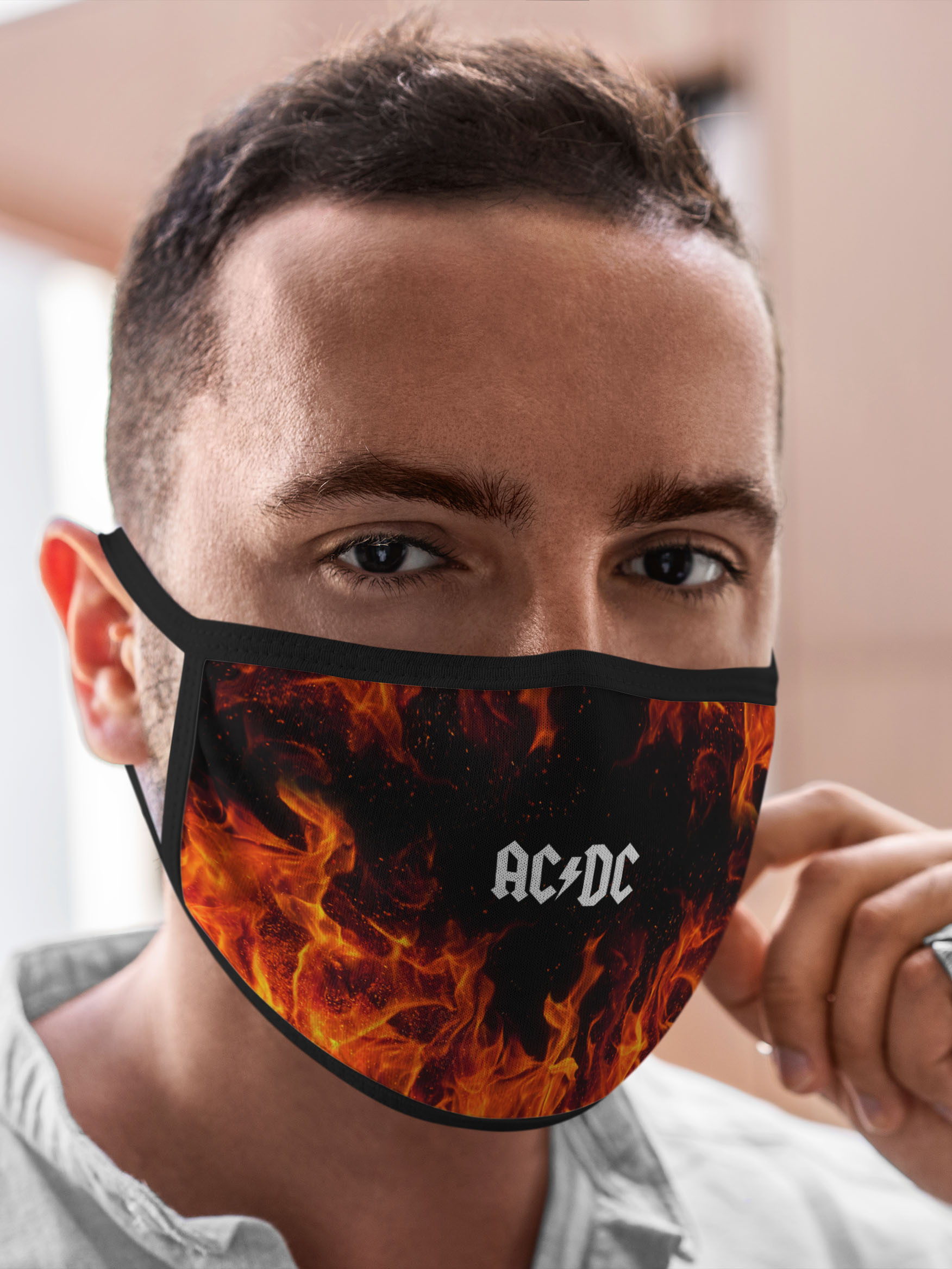 

Многоразовая маска унисекс Burnettie Ac/Dc Ac Dc Ас Дс, Разноцветный, Ac/Dc Ac Dc Ас Дс