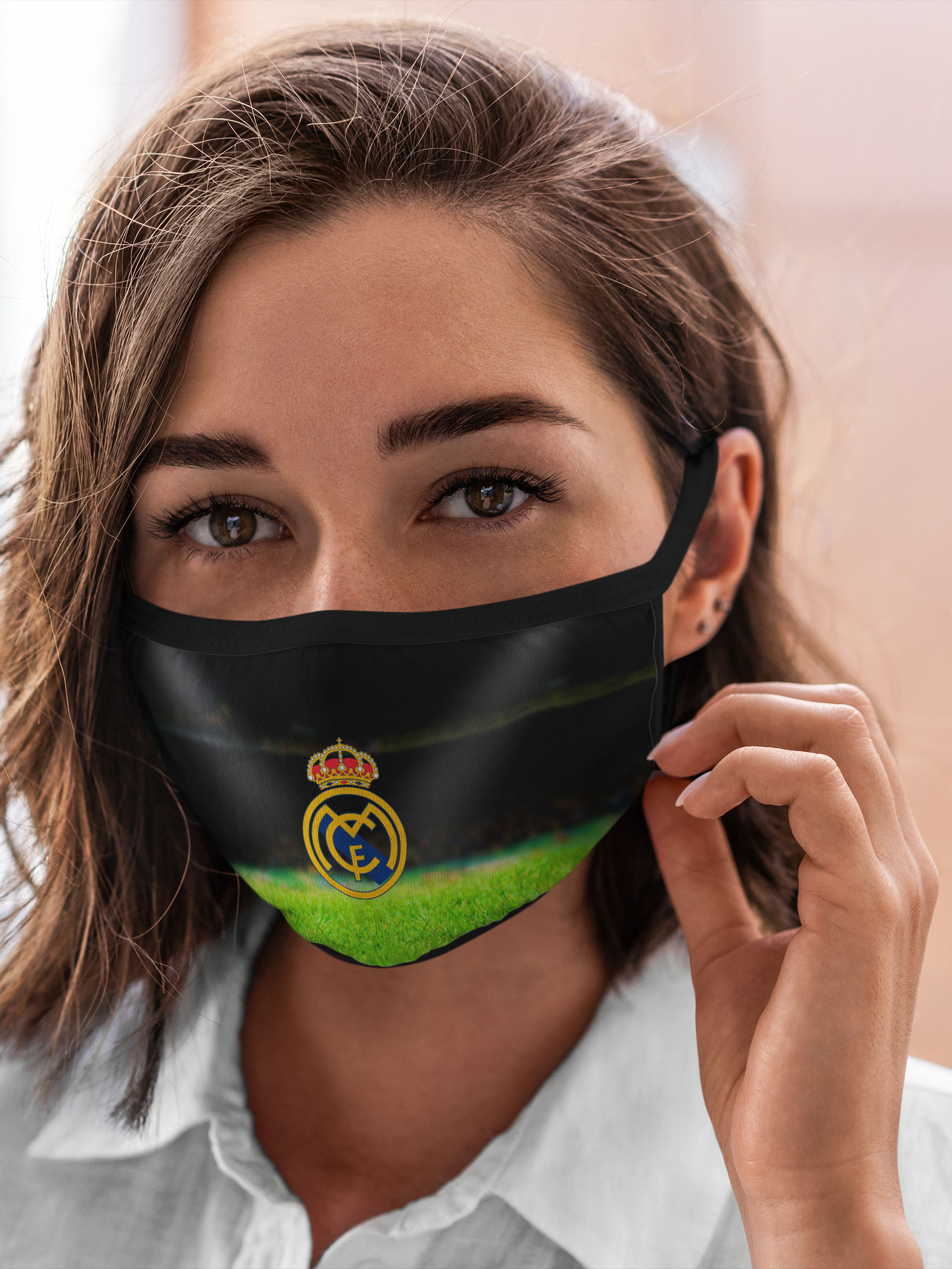 Многоразовая маска унисекс Burnettie Real Madrid
