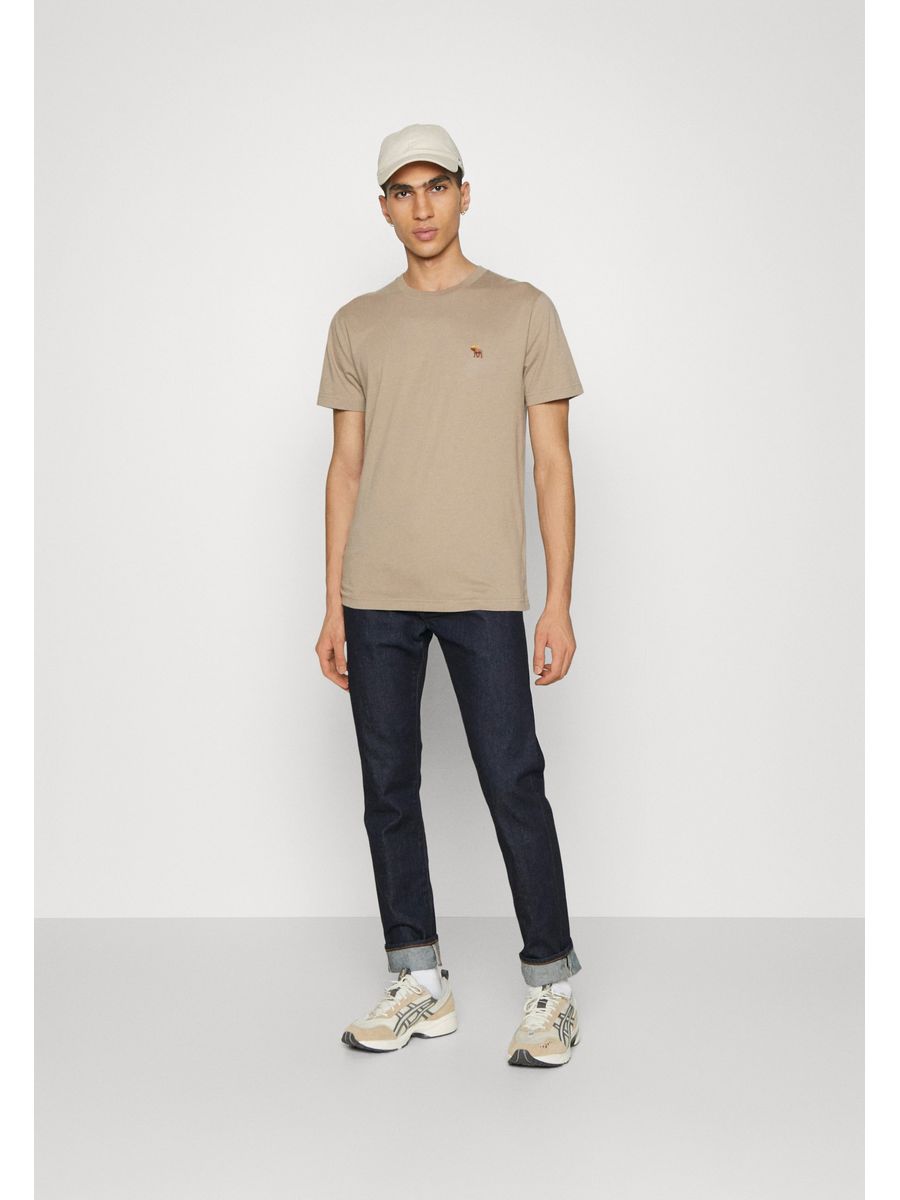 

Футболка мужская Abercrombie & Fitch A0F22O0BG коричневая L, Коричневый, A0F22O0BG