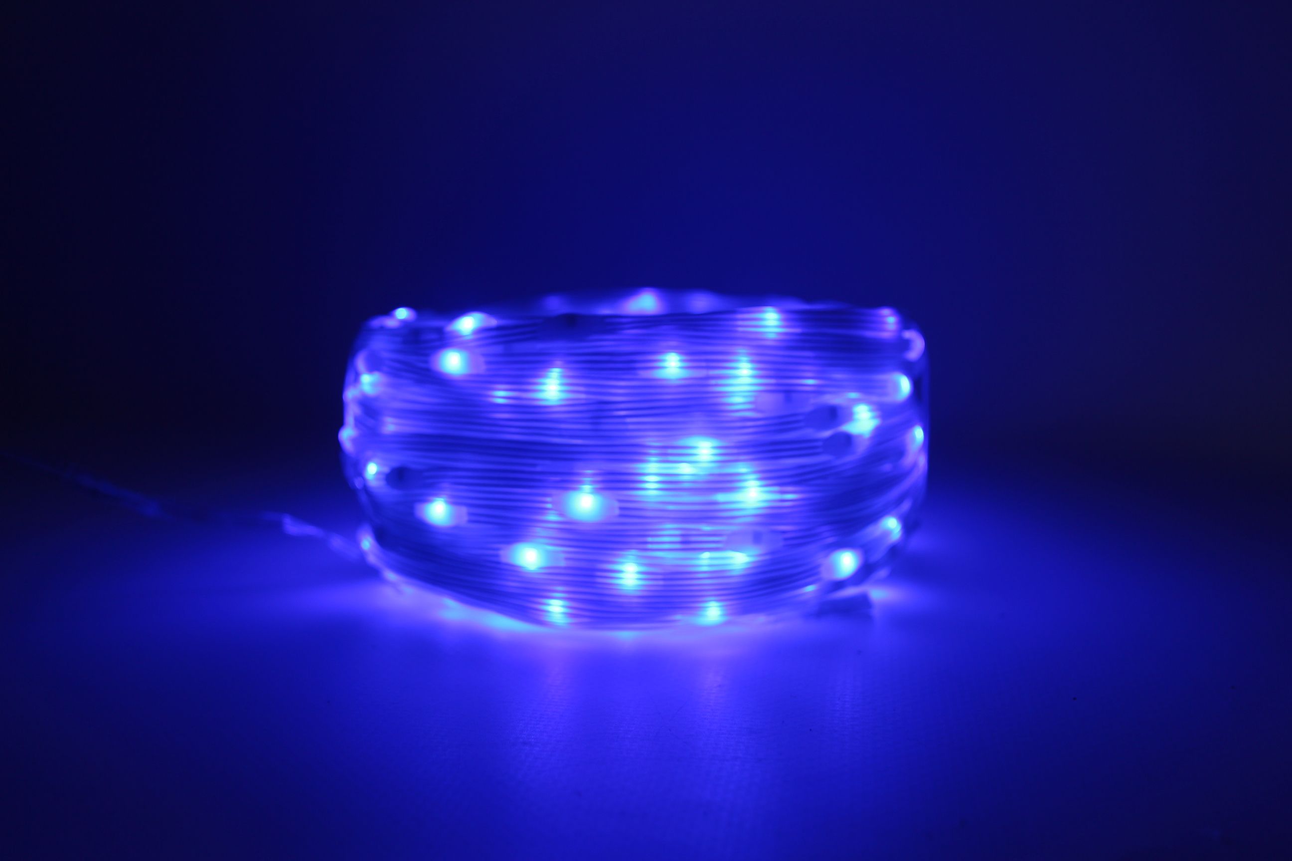 Световая гирлянда новогодняя LED Капли 15194 100 м синий