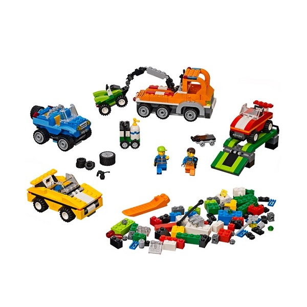 

Конструктор LEGO Bricks & more Весёлый транспорт 4635
