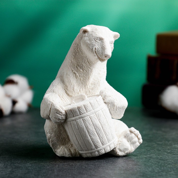 

Фигура Сувениры из мраморной крошки Медведь белый с бочонком, 12,3см