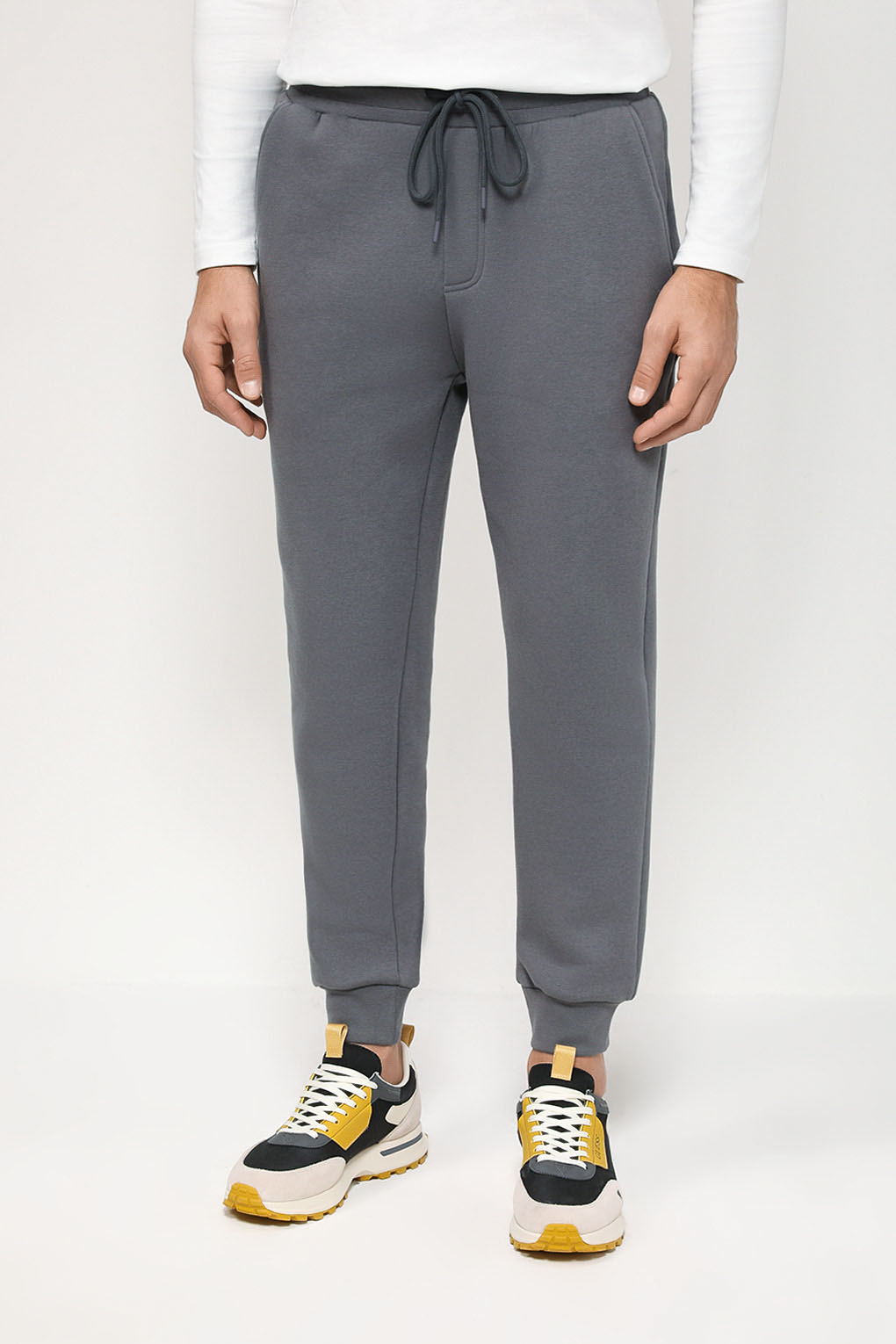 

Спортивные брюки мужские MARCO DI RADI MDR23082342MRKT серые 4XL, Серый, MDR23082342MRKT