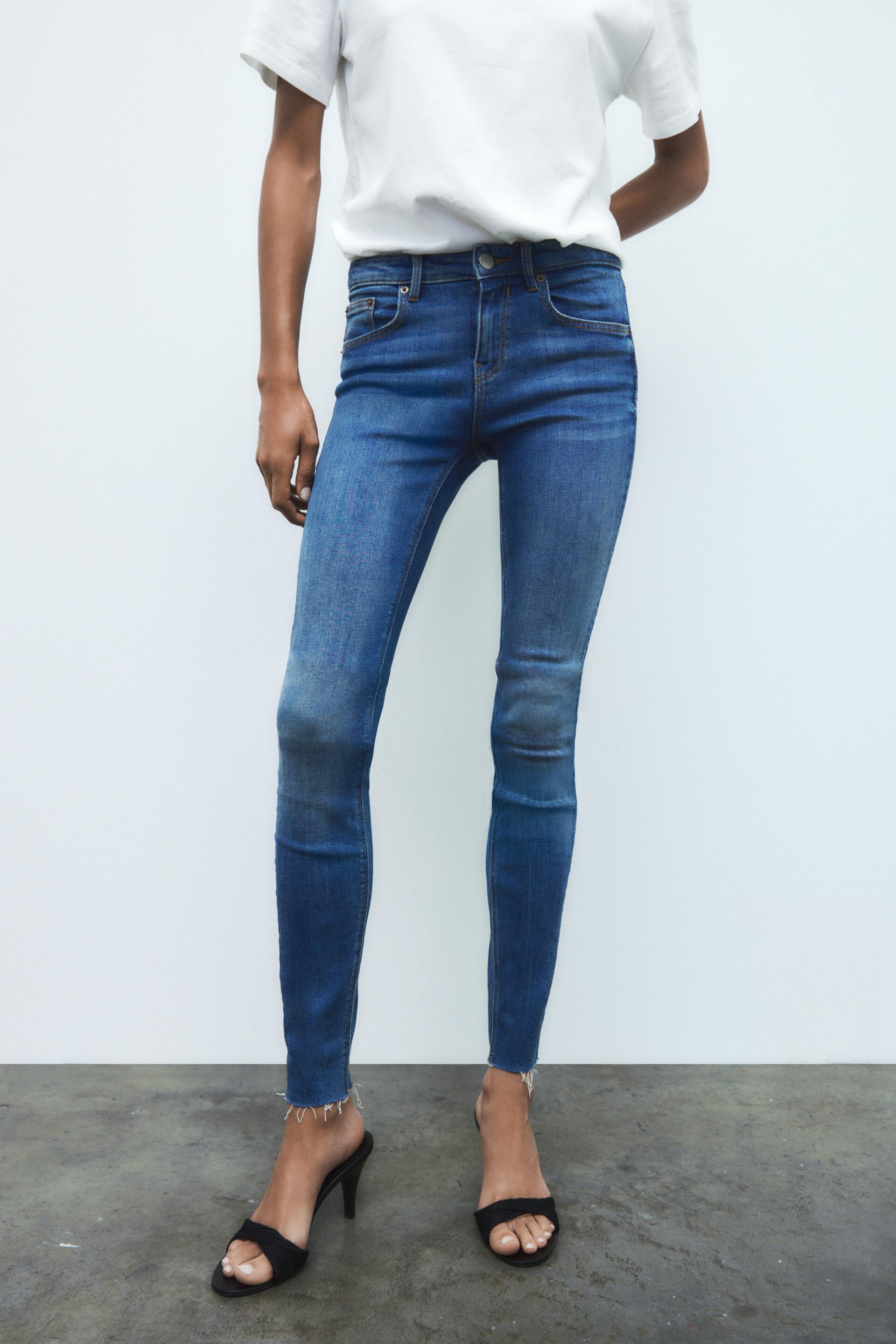 

Джинсы женские ZARA 07513245 синие 40 EU (доставка из-за рубежа), 07513245