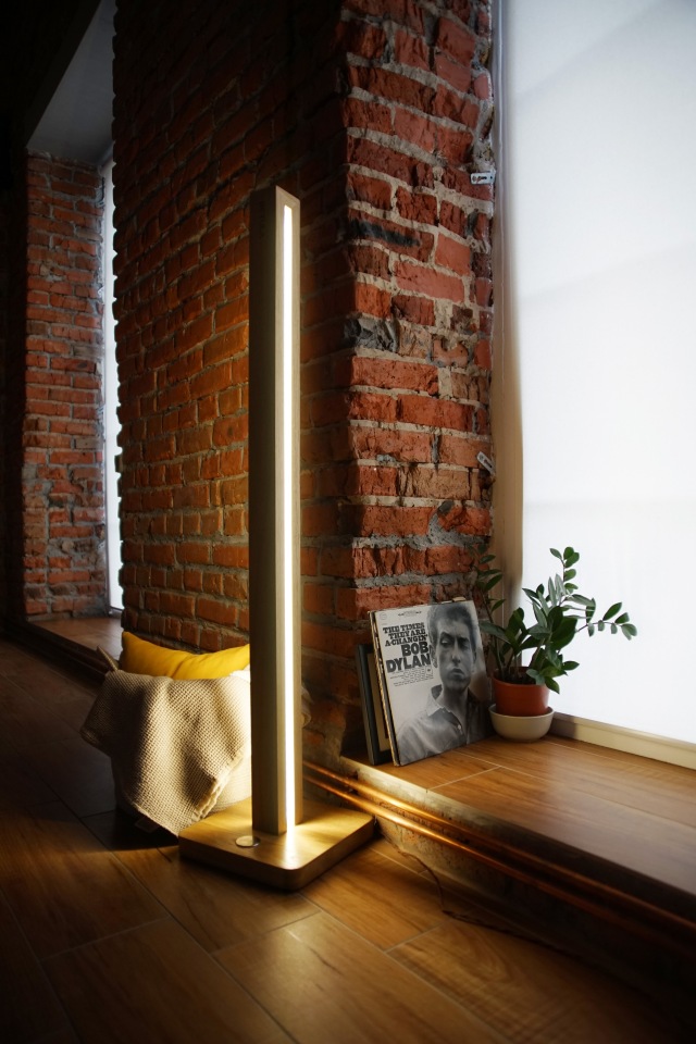 фото Светильник светодиодный напольный из массива древесины bu-1701n betula
