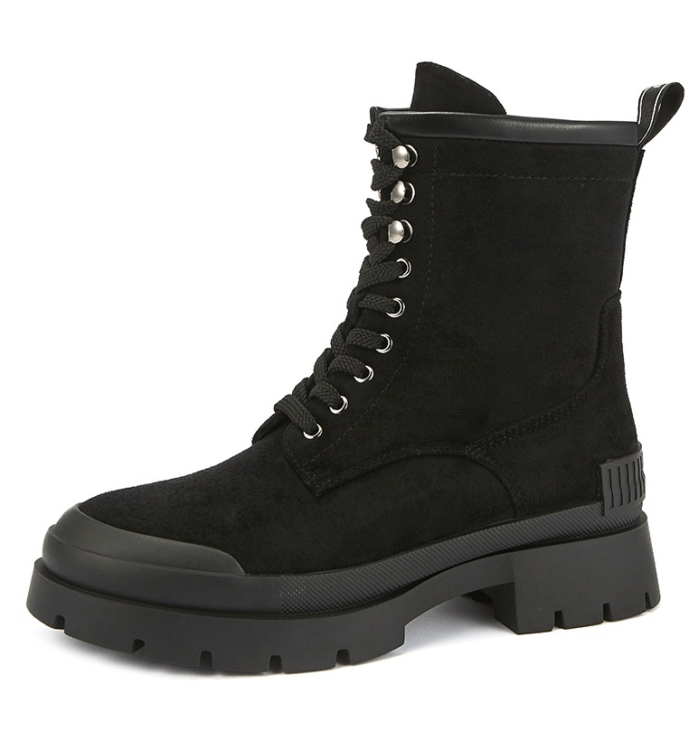 

Ботинки женские T.Taccardi K1119HW-6J черные 38 RU, Черный, K1119HW-6J