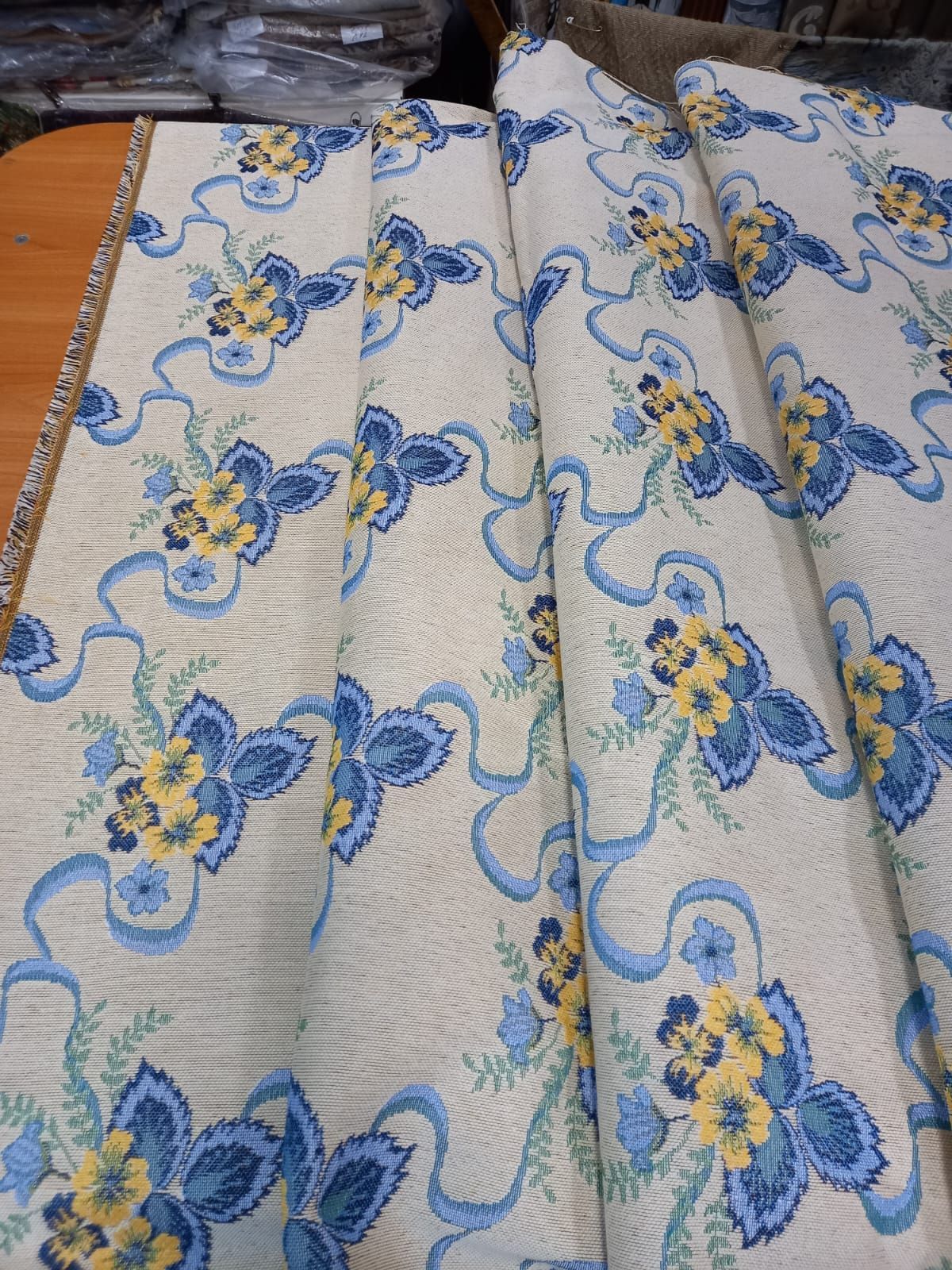 

Ткань габардин МТОК Разноцветный робуста светлая, мебельная, 100x160 см, робуста светлая