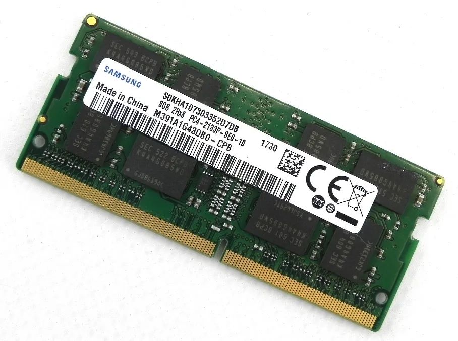 

Оперативная память Samsung DDR4 1x8Gb 2133MHz (M391A1G43DB0-CPB)