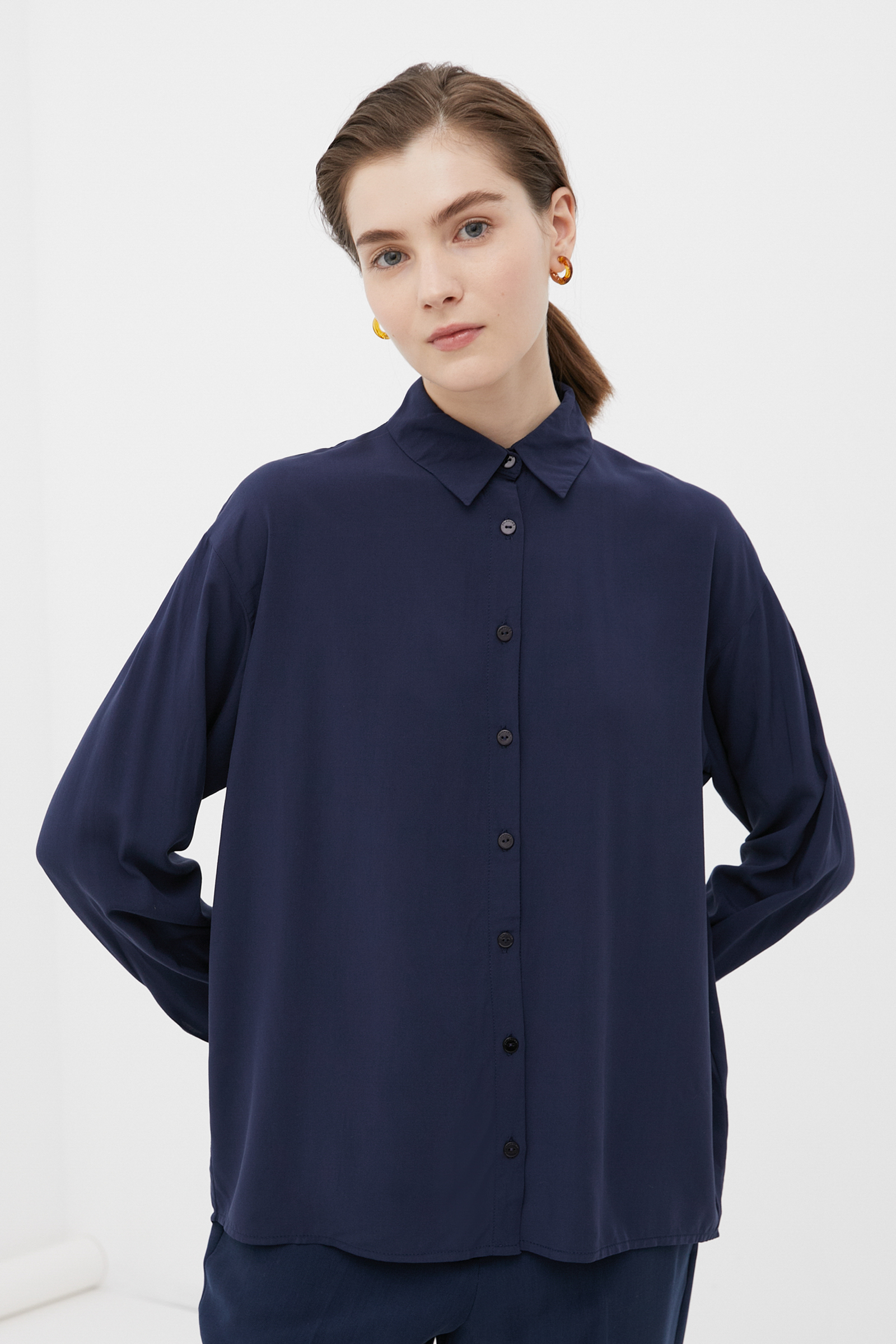 

Рубашка женская Finn Flare BAS-10040 синяя L, BAS-10040