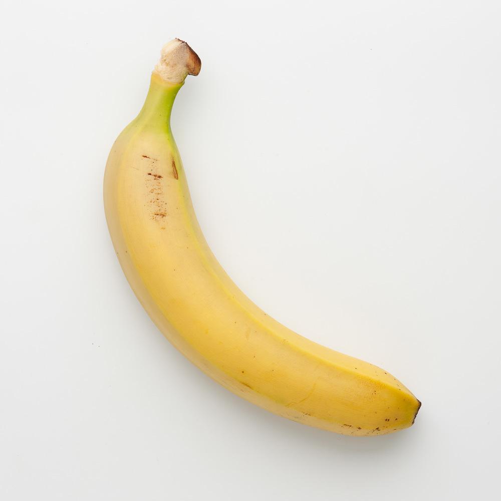 Банан 1 шт.