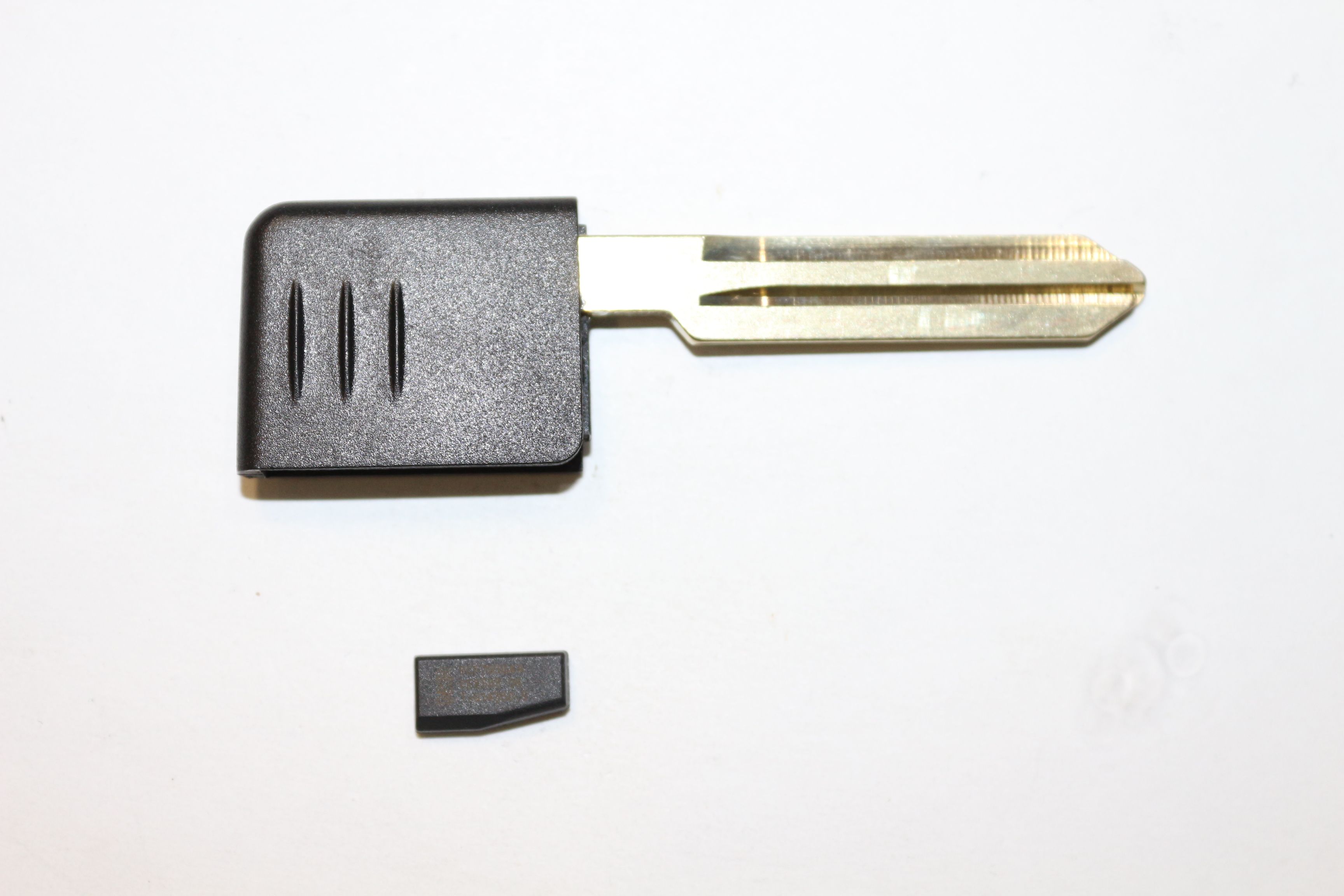 

Ключ зажигания Autokey, заготовка для Nissan, с чипом (4D46, ВАЛЕТ, ПОД СМ. КАРТУ), Для разных моделей автомобилей Nissan