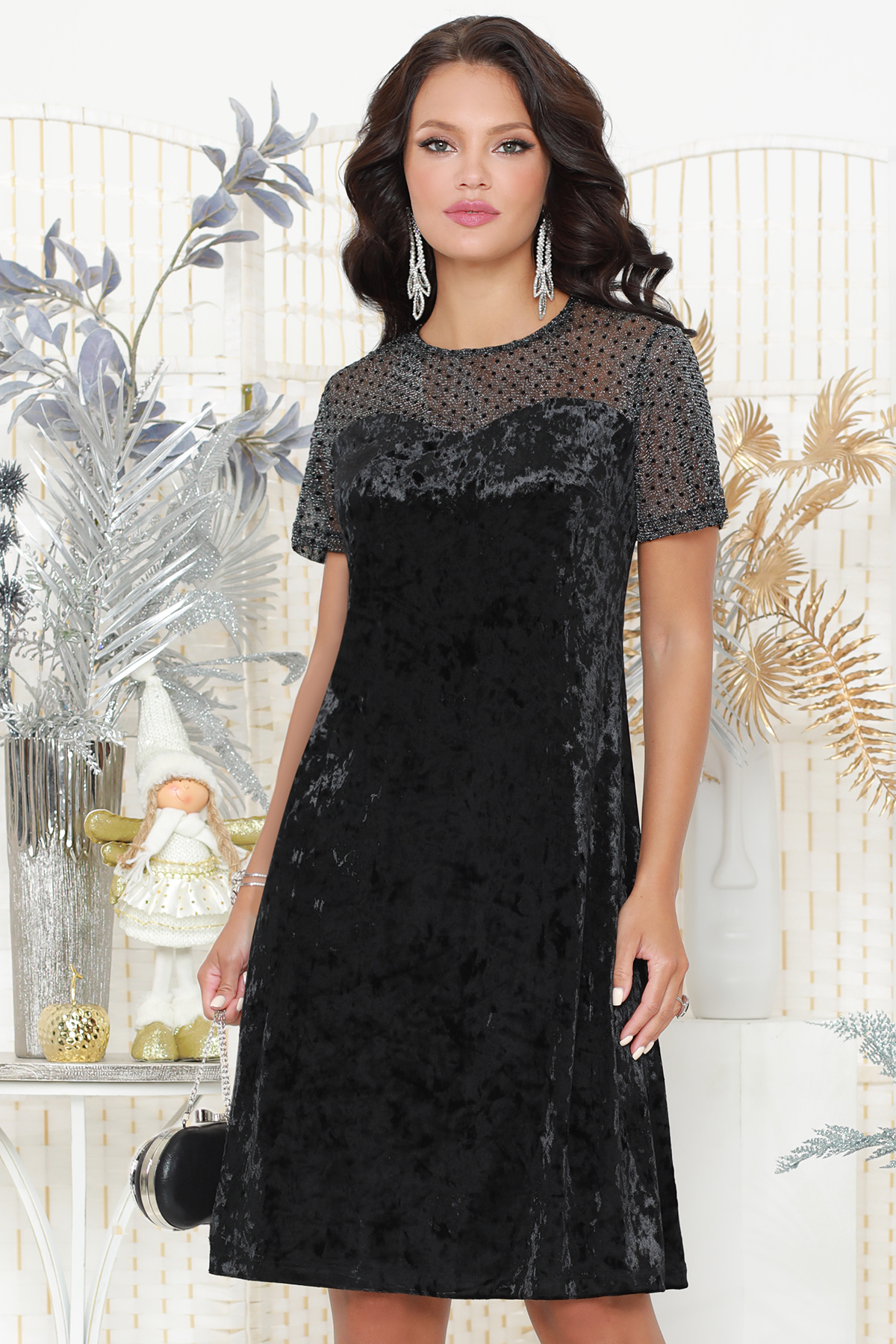 Платье женское DSTrend Сияющая красота черное 50 RU