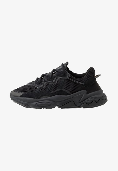 

Кроссовки мужские Adidas Originals Ozweego черные 45 1/3 EU (доставка из-за рубежа), Черный, OZWEEGO