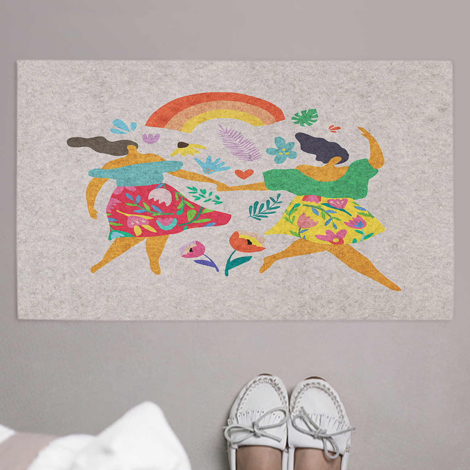 

Коврик придверный в прихожую с принтом JoyArty "Девушки танцуют» 45 на 75 см, Девушки танцуют