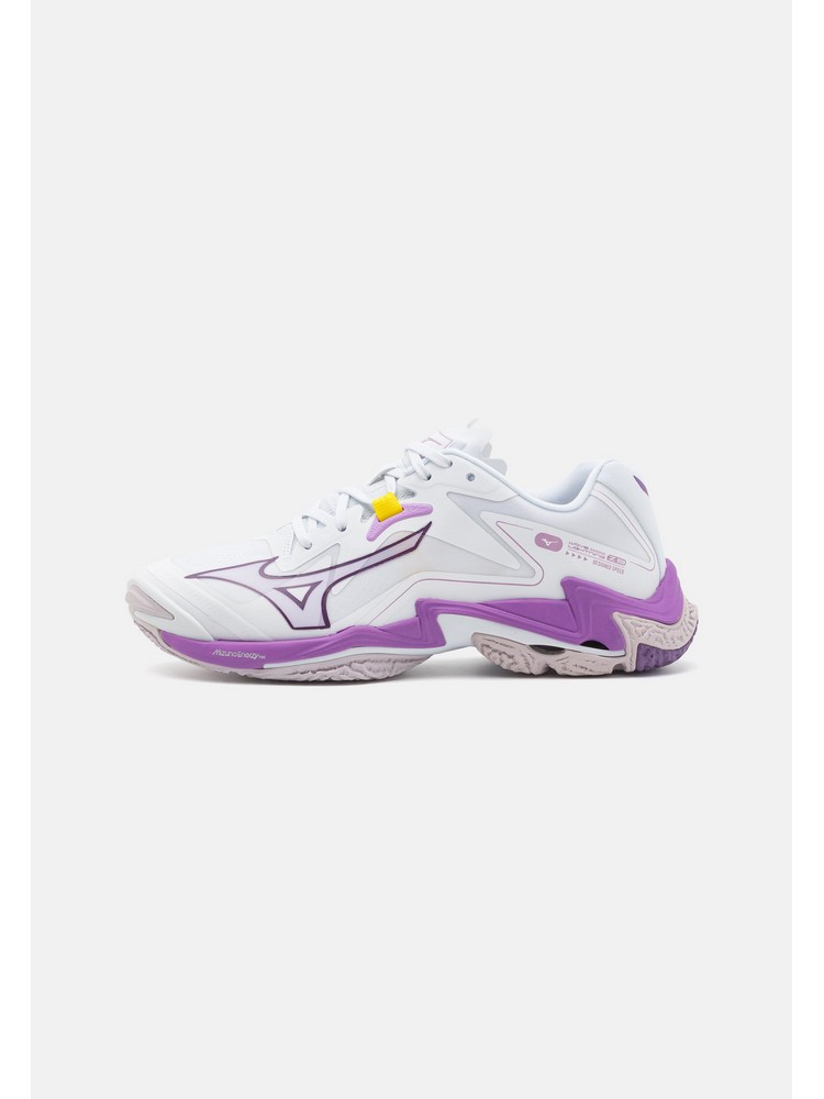 

Кроссовки женские Mizuno M2741A0FO белые 40.5 EU, Белый, M2741A0FO