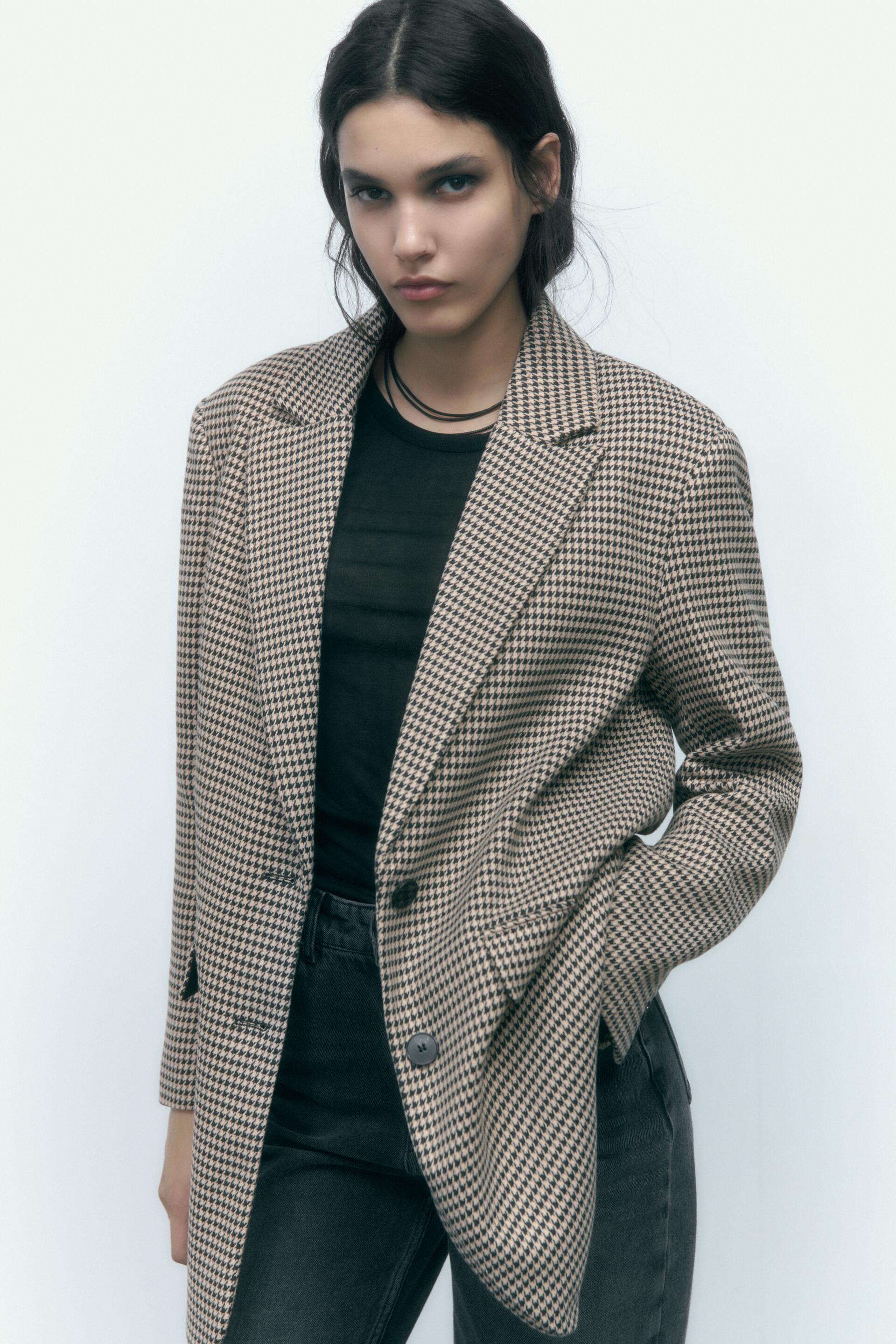 

Блейзер женский ZARA 07901220 бежевый S (доставка из-за рубежа), 07901220