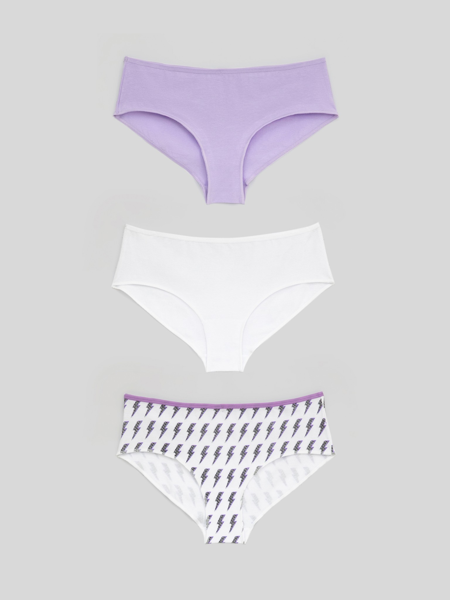 

Комплект трусов женских Infinity Lingerie 31204122036 белый; фиолетовый S, 3 шт., 31204122036