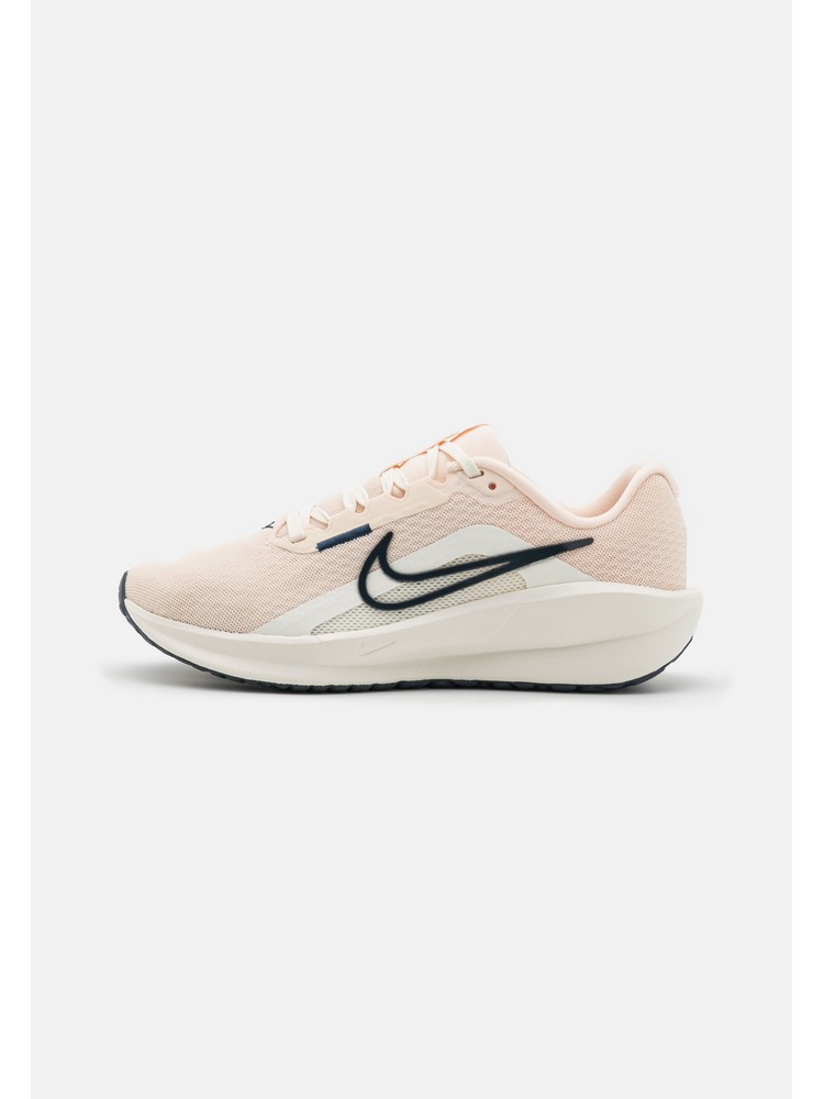 

Кроссовки женские Nike N1241A19F розовые 43 EU, Розовый, N1241A19F