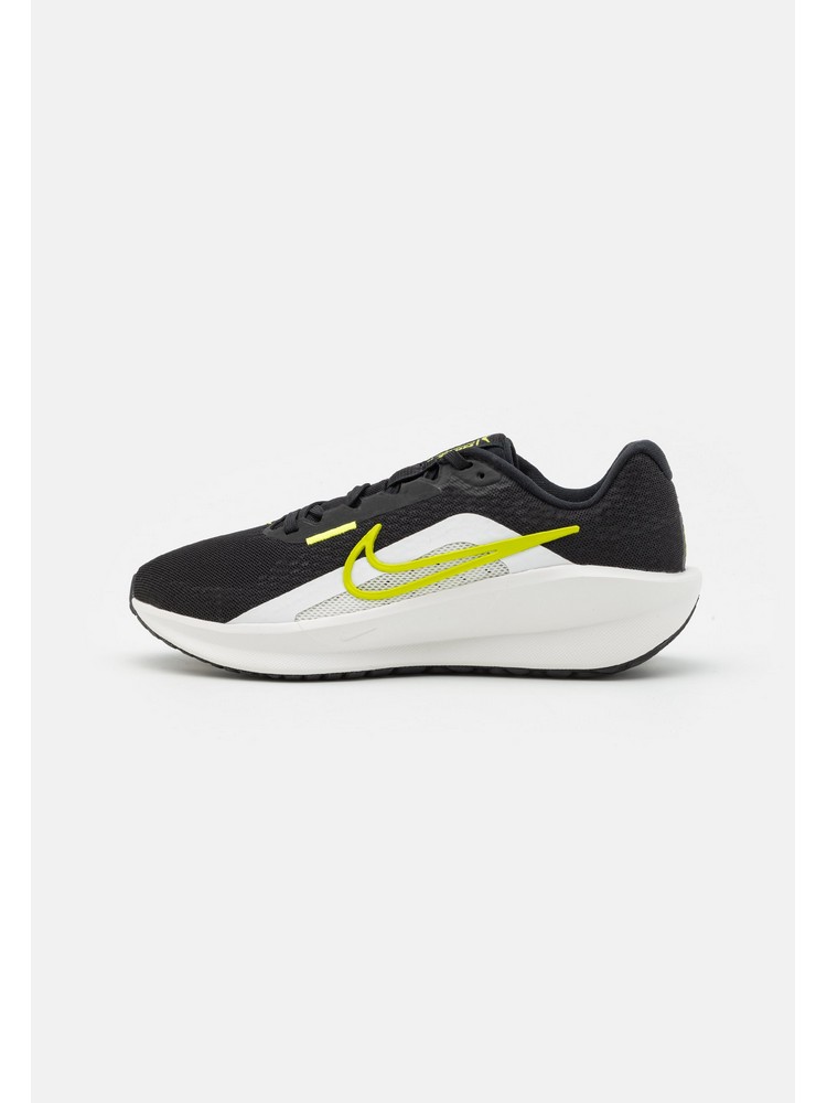 

Кроссовки женские Nike N1241A19F черные 40 EU, Черный, N1241A19F