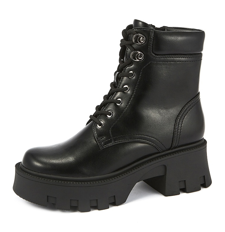 

Ботинки женские T.Taccardi K1095HW-7 черные 40 RU, Черный, K1095HW-7