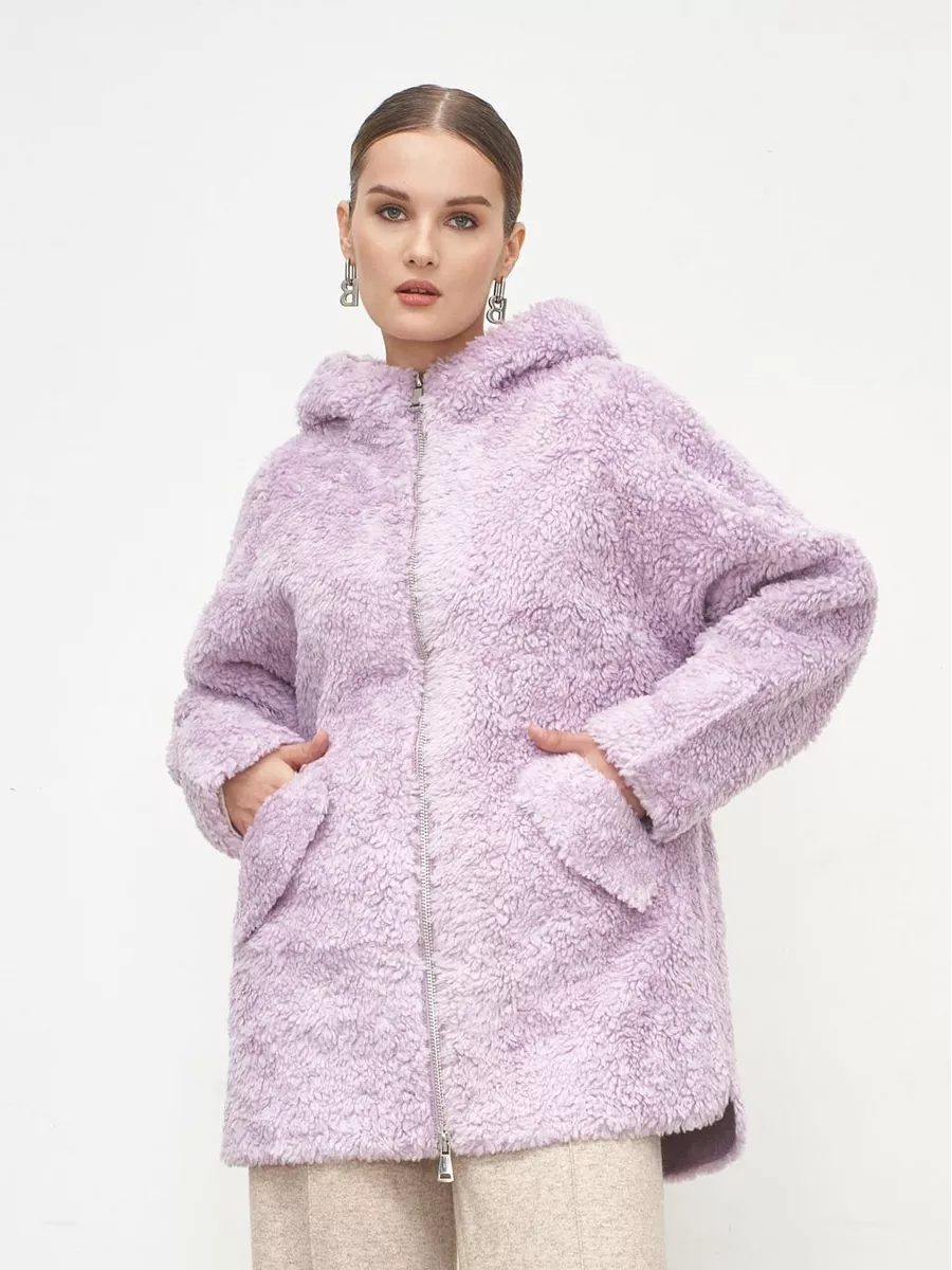 

Шуба женская SilverFox 945 фиолетовая 48 RU, Фиолетовый, 945