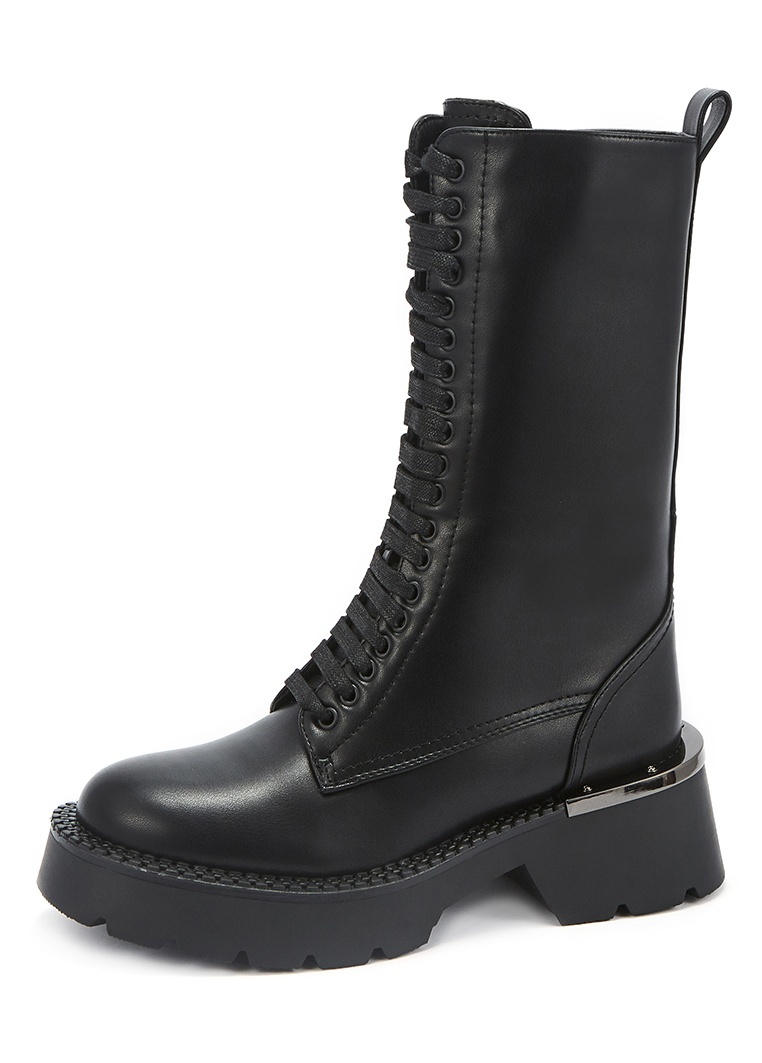 

Ботинки женские T.Taccardi YN24AW-56 черные 38 RU, Черный, YN24AW-56