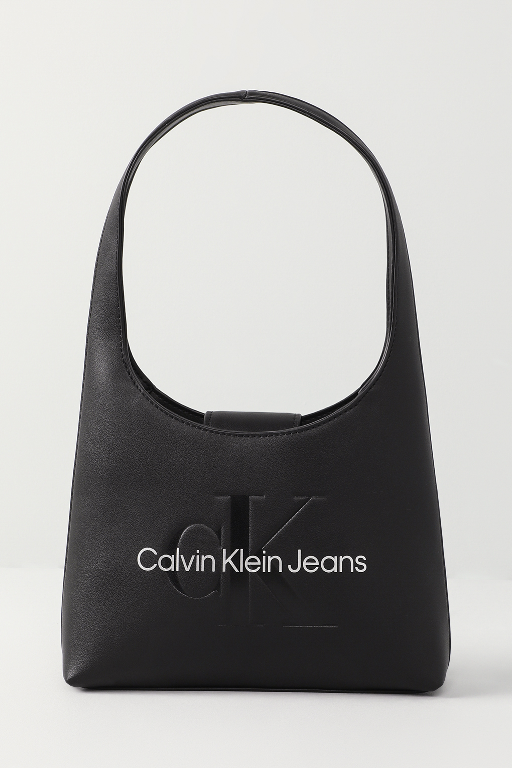 Сумка женская Calvin Klein K60K611548 черная