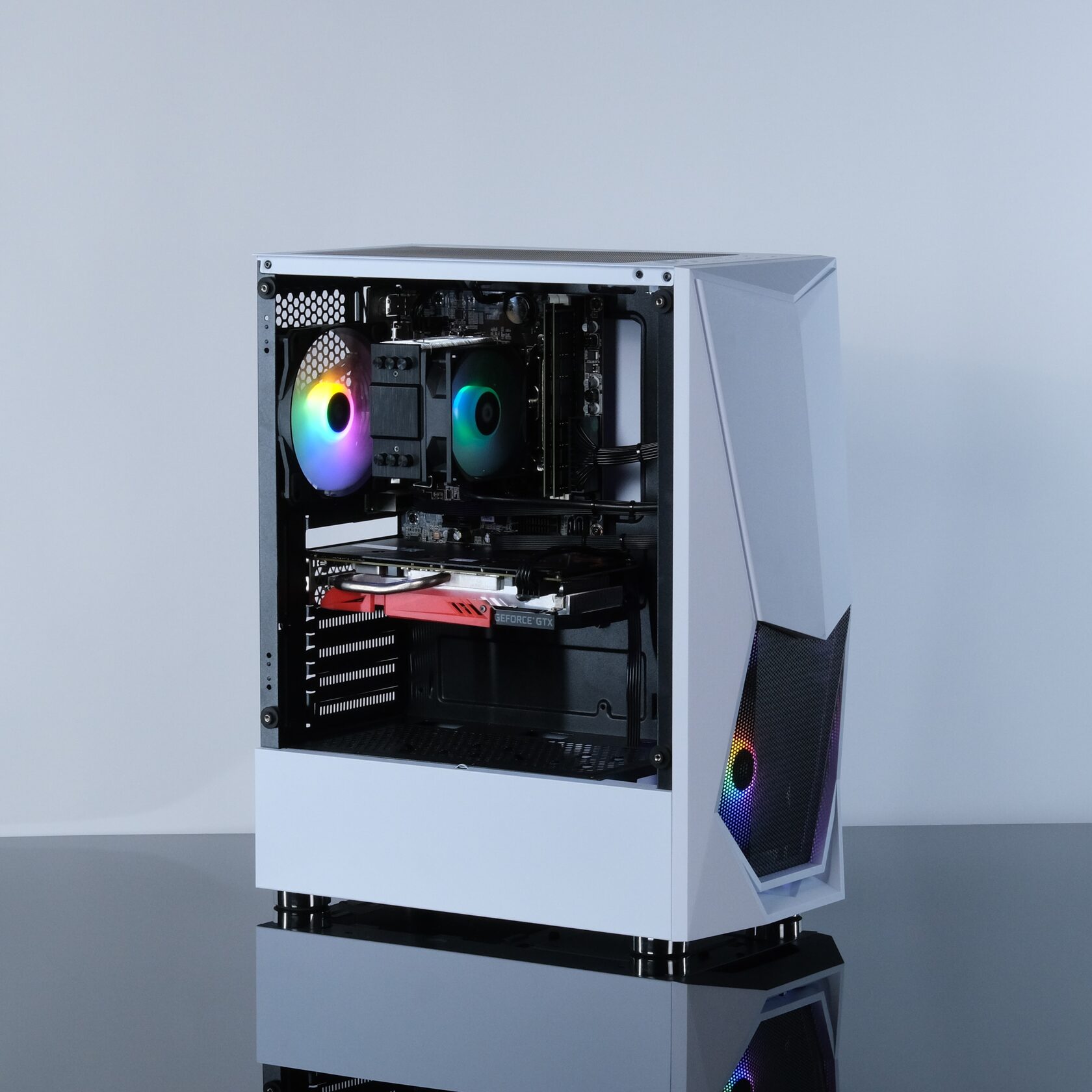 Настольный компьютер Gigafabrika i5-10400F GTX 1660 Super 6GB белый (GFK07-1)