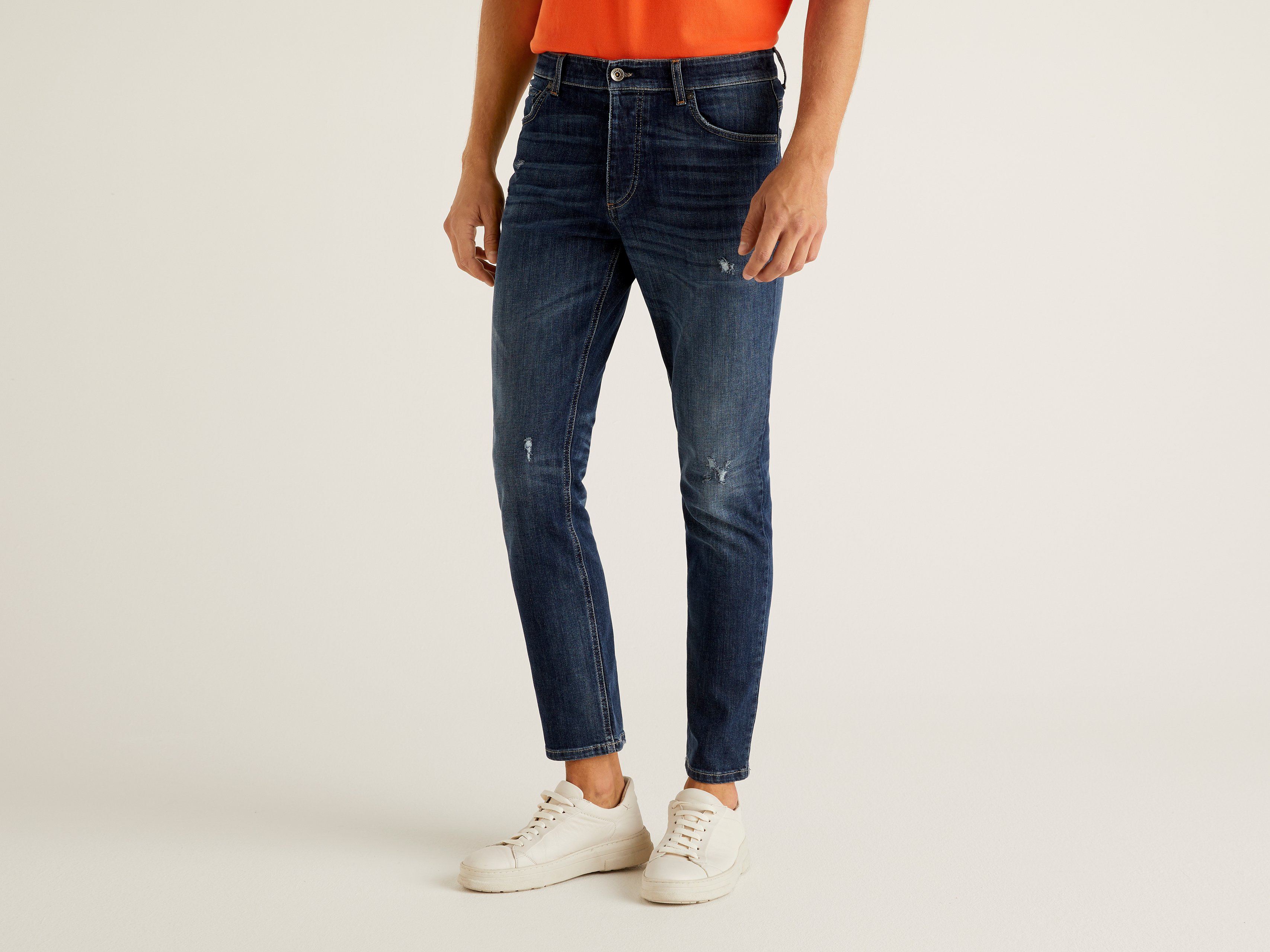 

Джинсы мужские United Colors of Benetton 21A_4KGY57BT8 разноцветные 34, 21A_4KGY57BT8