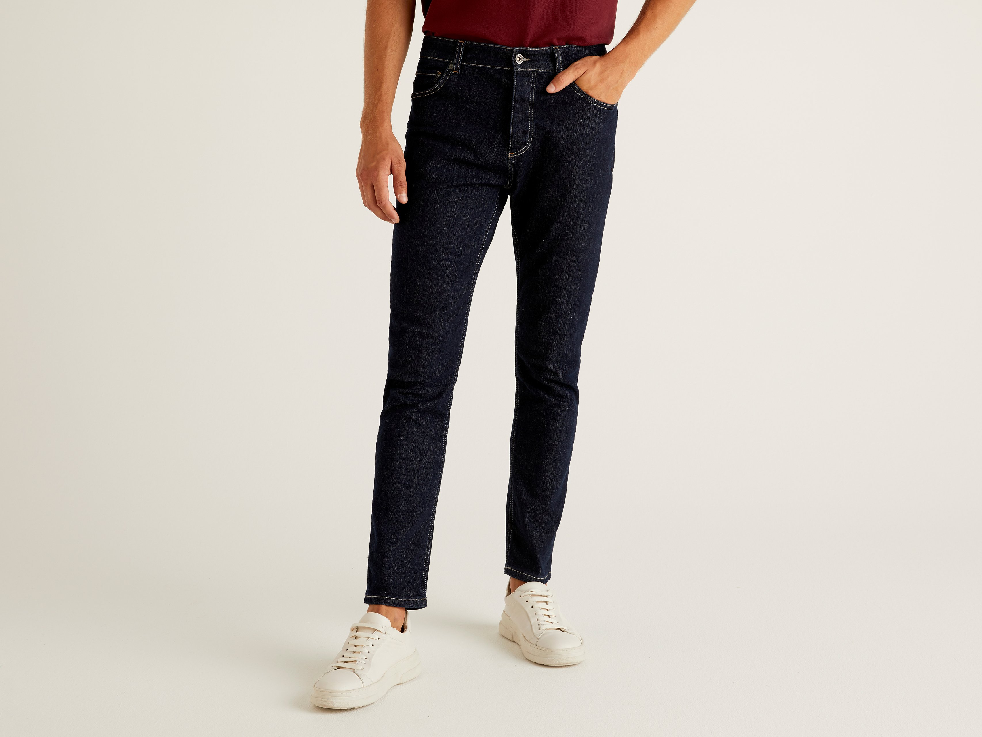 

Джинсы мужские United Colors of Benetton 21A_4KGY57BT8 синие 29, 21A_4KGY57BT8