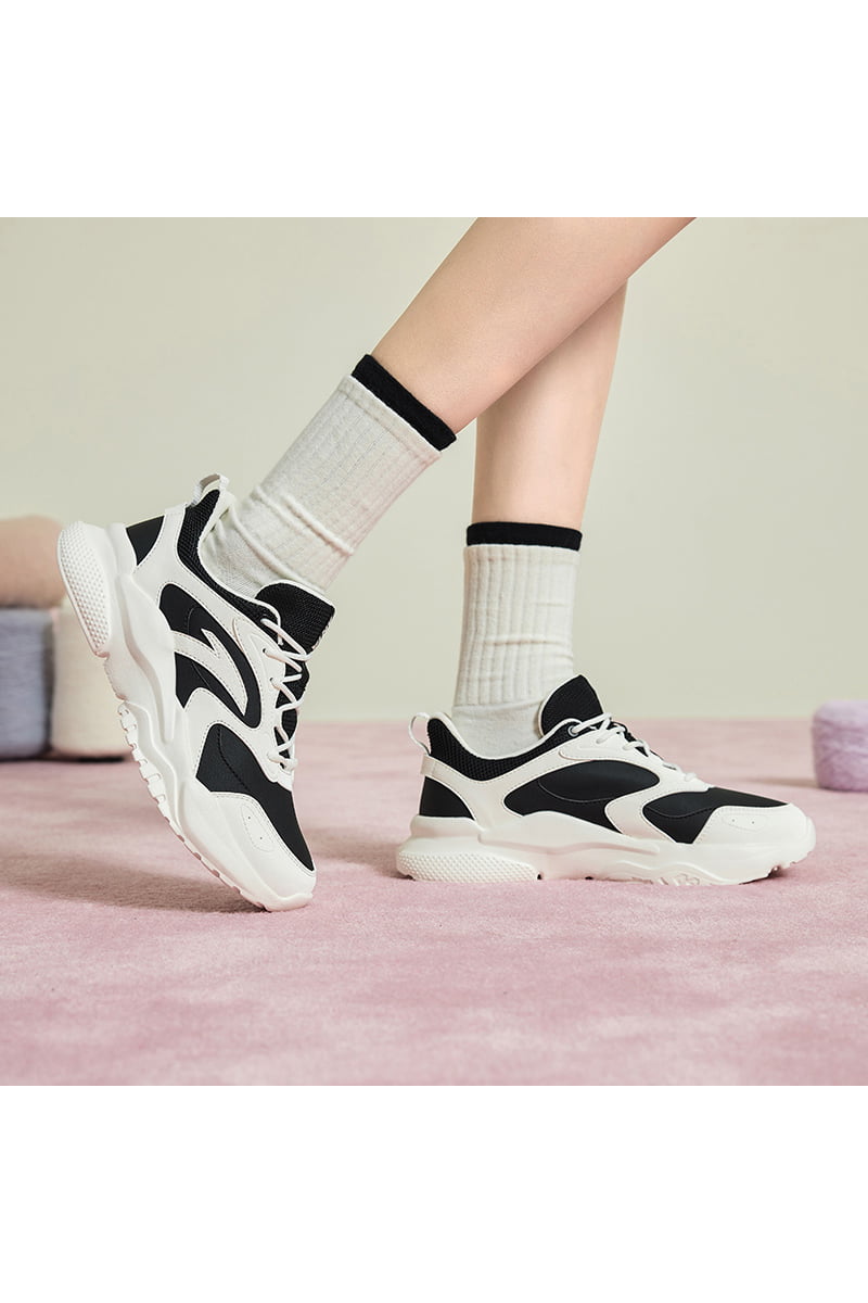 

Спортивные кроссовки женские Anta High cost performance Fashion Worship TD белые 7 US, Белый, High cost performance Fashion Worship TD