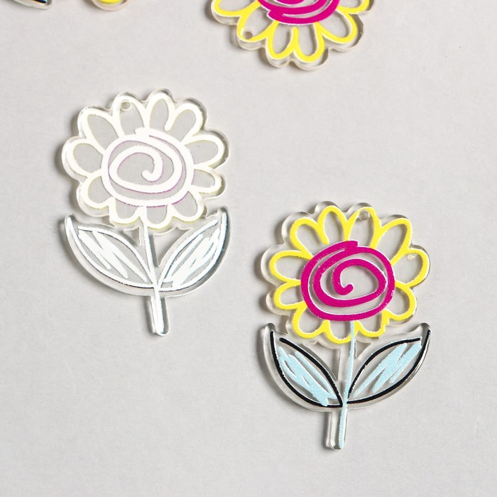 

Декор для творчества Арт Узор акрил Детский рисунок. Ромашка прозрачная 4,2х2,7 см, 10шт., Разноцветный