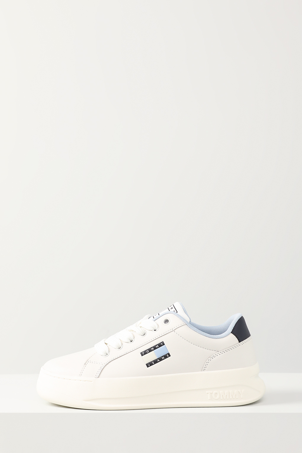 

Кеды женские Tommy Hilfiger EN0EN02500 бежевые 41 RU, Бежевый, EN0EN02500