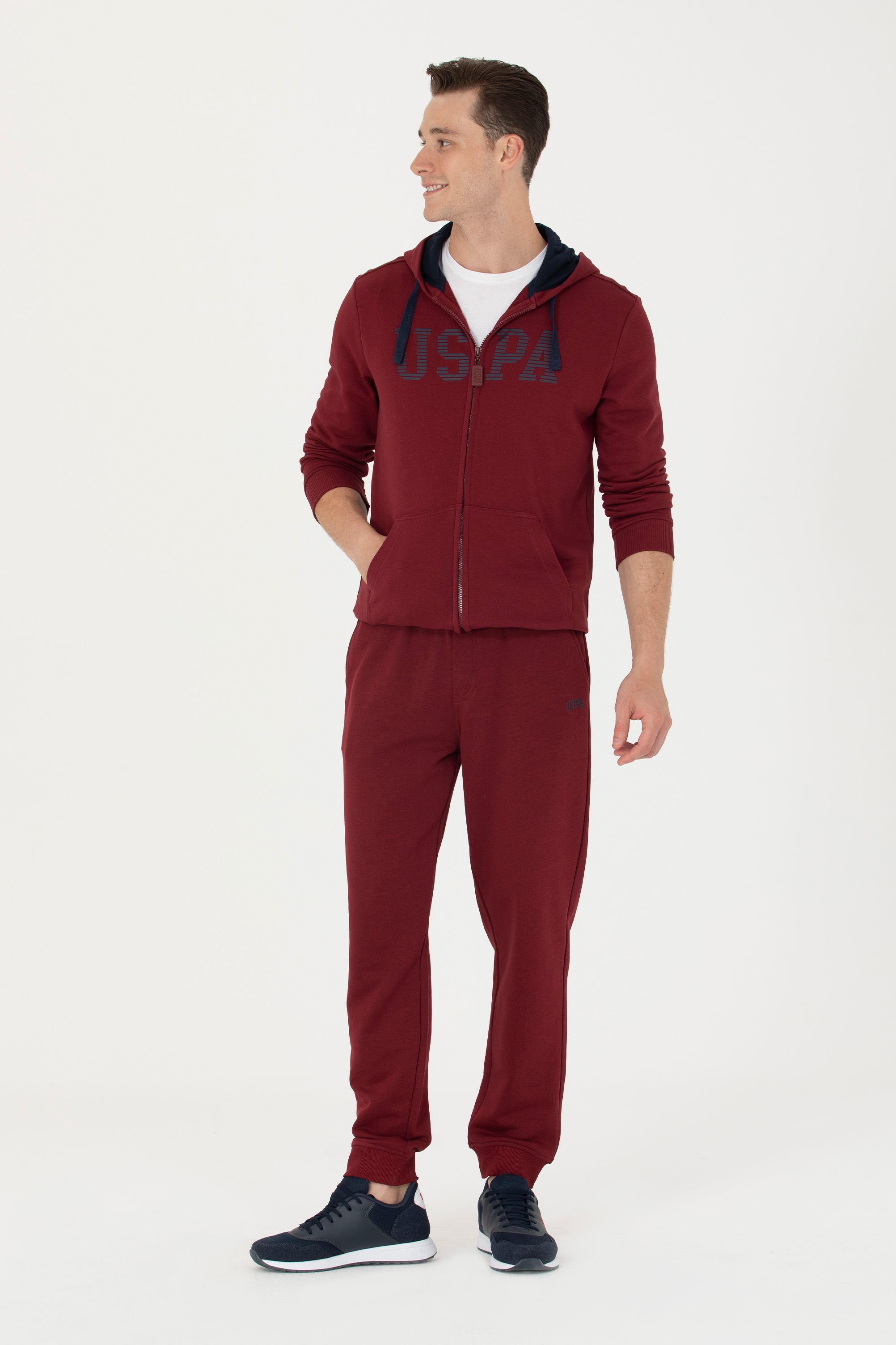 

Спортивные брюки мужские U.S. POLO Assn. G081SZ0OP0PELL-E бордовые M, Бордовый, G081SZ0OP0PELL-E