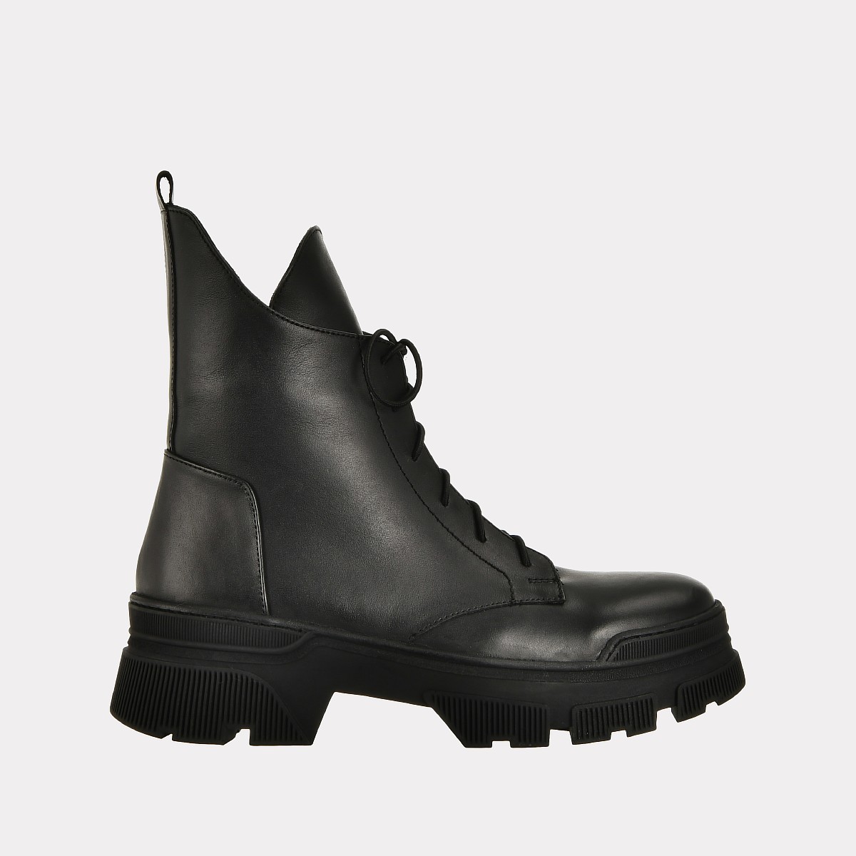 

Ботинки женские Versiya shop 070 958 черные 36 RU, Черный, 070 958