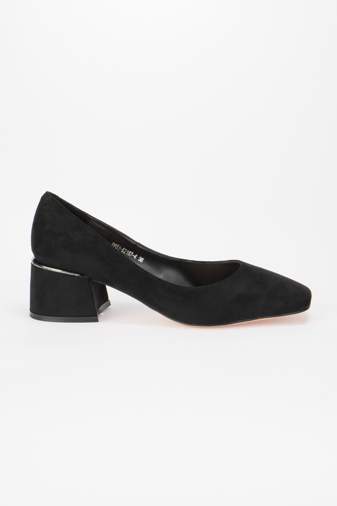 

Туфли женские Ennergiia D851-K2187-4-BLACK/ черные 40 RU, D851-K2187-4-BLACK/