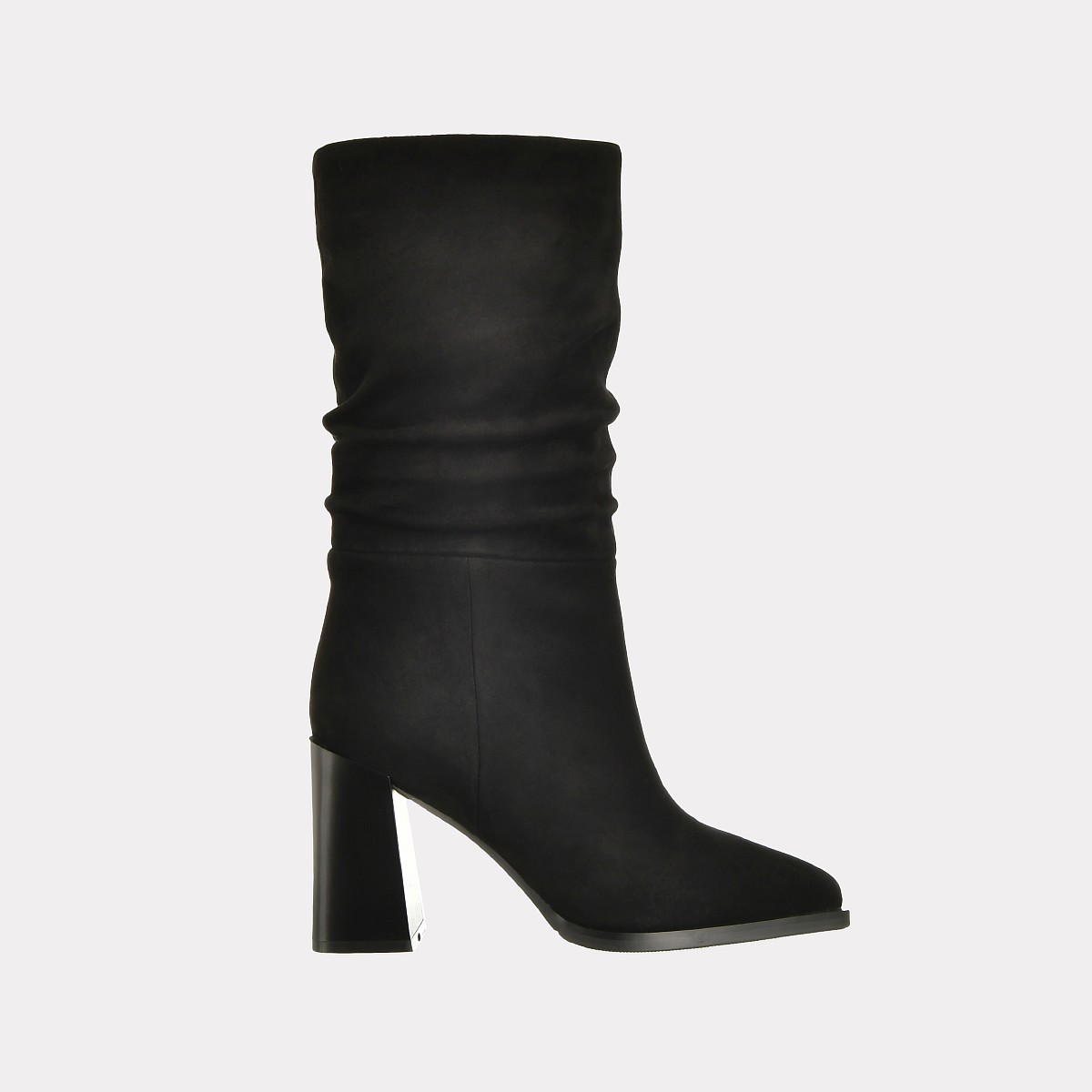 

Полусапоги женские Versiya shop AY696F-E1BM черные 38 RU, Черный, AY696F-E1BM