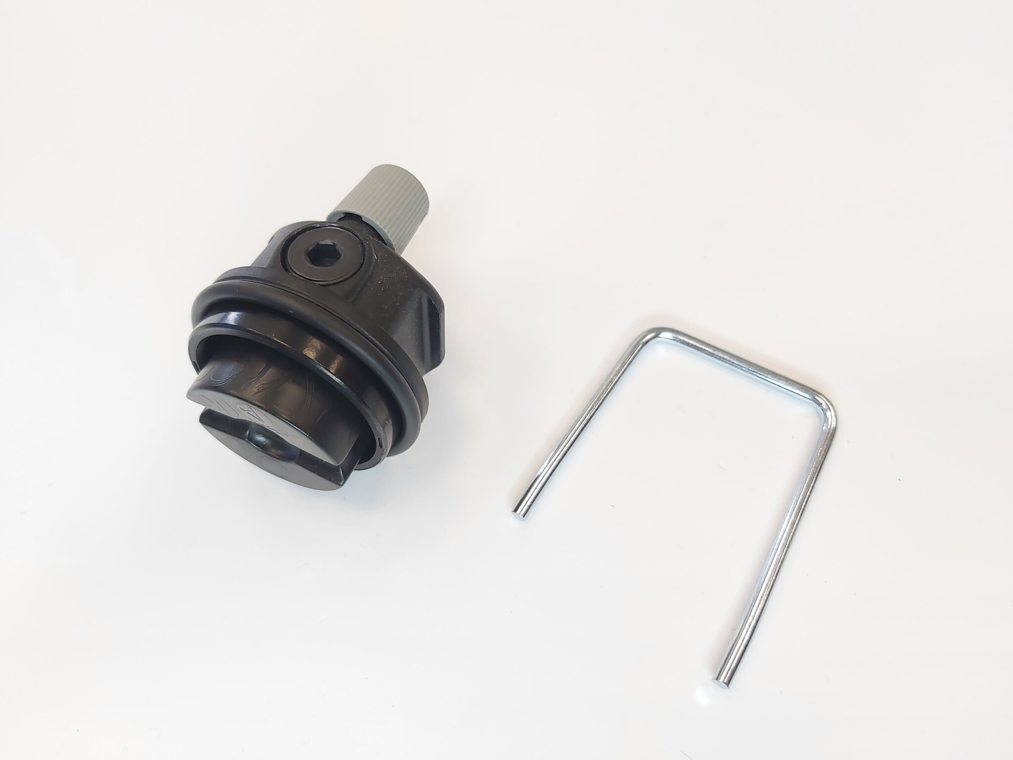 

Автоматический воздухоотводчик циркуляционного насоса GAZECO 18/24 (арт. 09-4084)