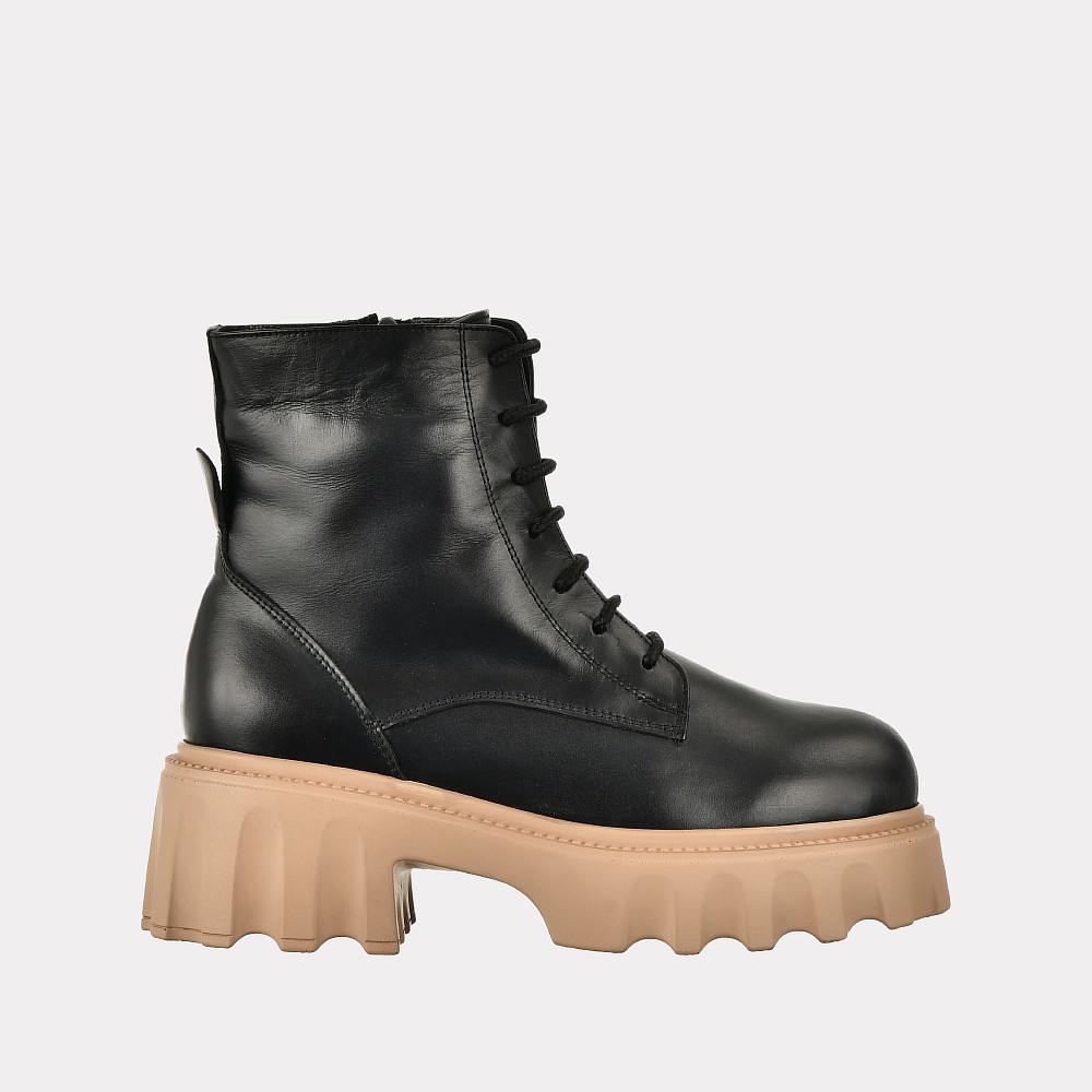 

Ботинки женские Versiya shop 362 1302 черные 39 RU, Черный, 362 1302