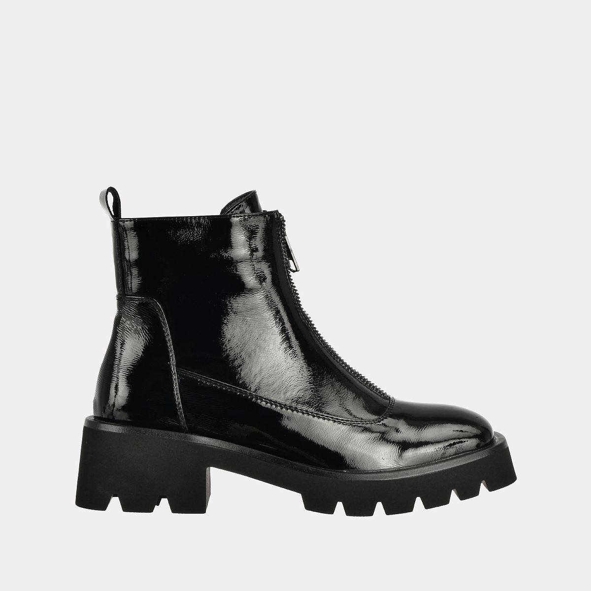 

Ботинки женские Versiya shop P99-87 черные 38 RU, P99-87