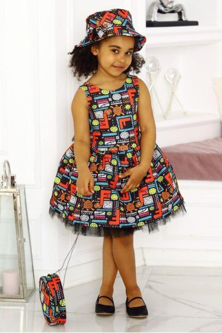 

Платье Riccotarz 2222603035 мультиколор 3-4 лет (доставка из-за рубежа), 2222603035
