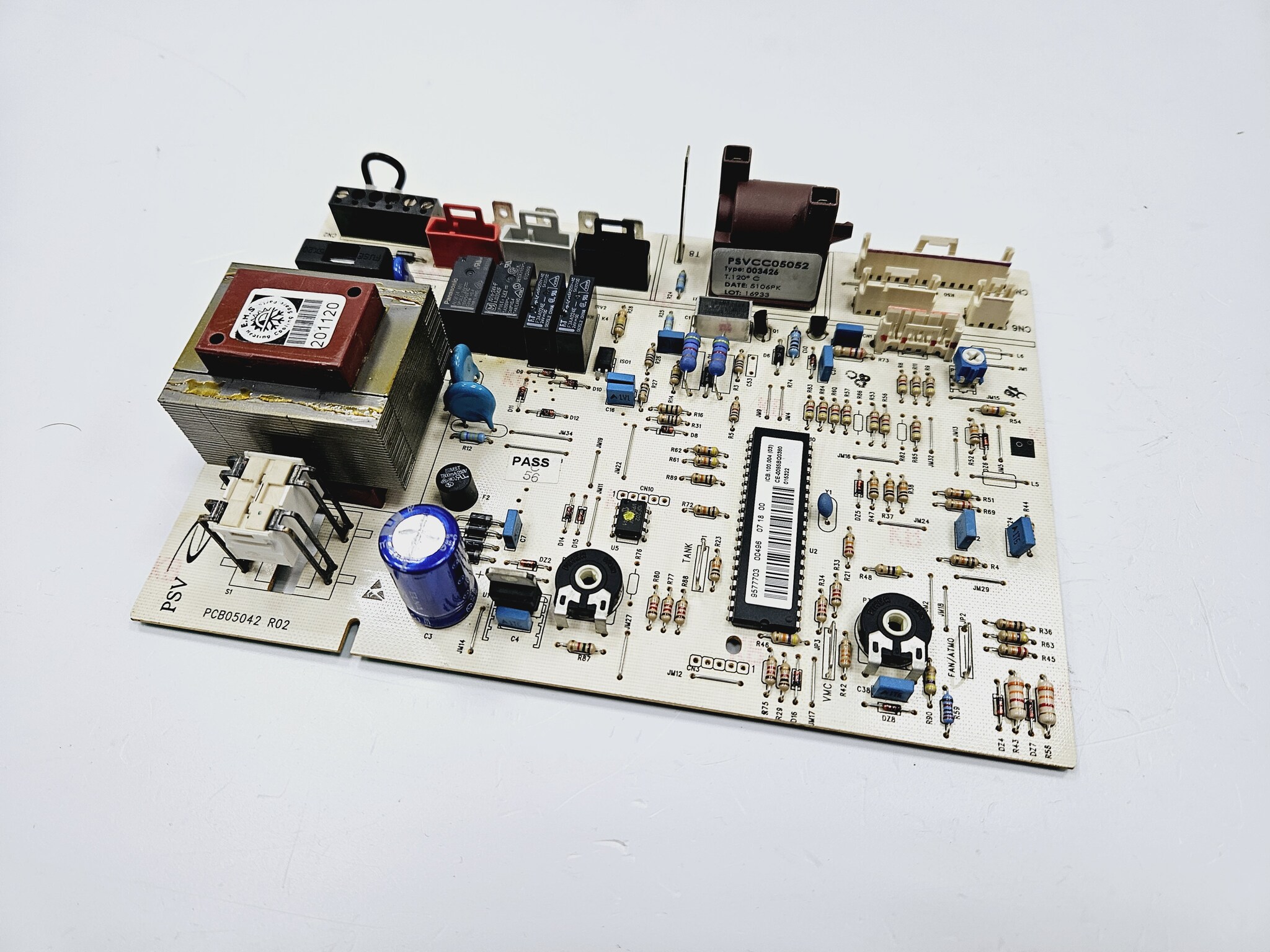

Электронная плата VIESSMANN Vitopend 100-W WH1B (арт. 7831047)
