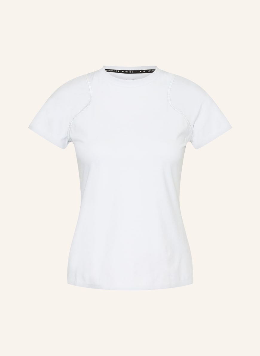 

Футболка женская Nike 1001307909 белая XS, 1001307909