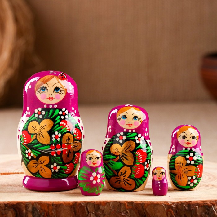 

Матрёшка Божья коровка фиолетовый платок, 5 кукольная, 9-11 см